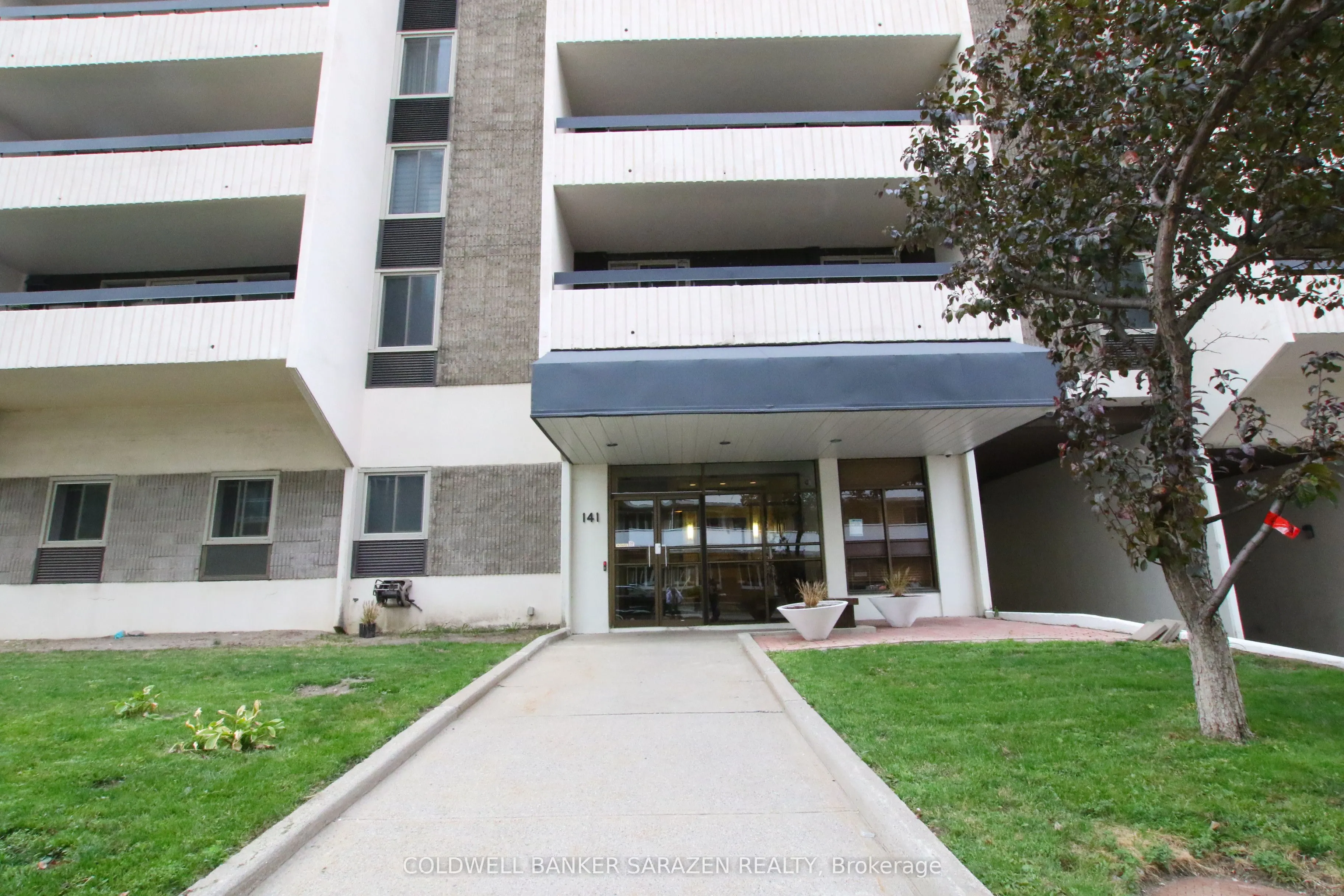 141 SOMERSET Street W, #606