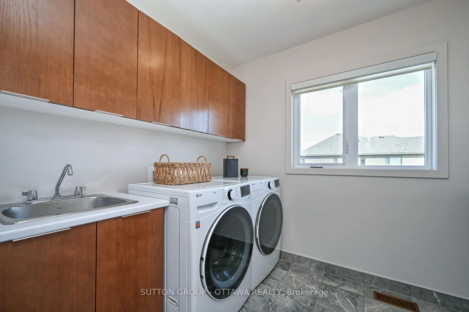 732 Wooler Place