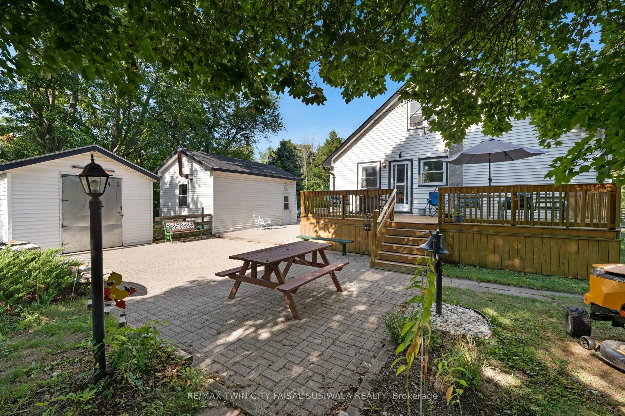 2165 Spragues Road