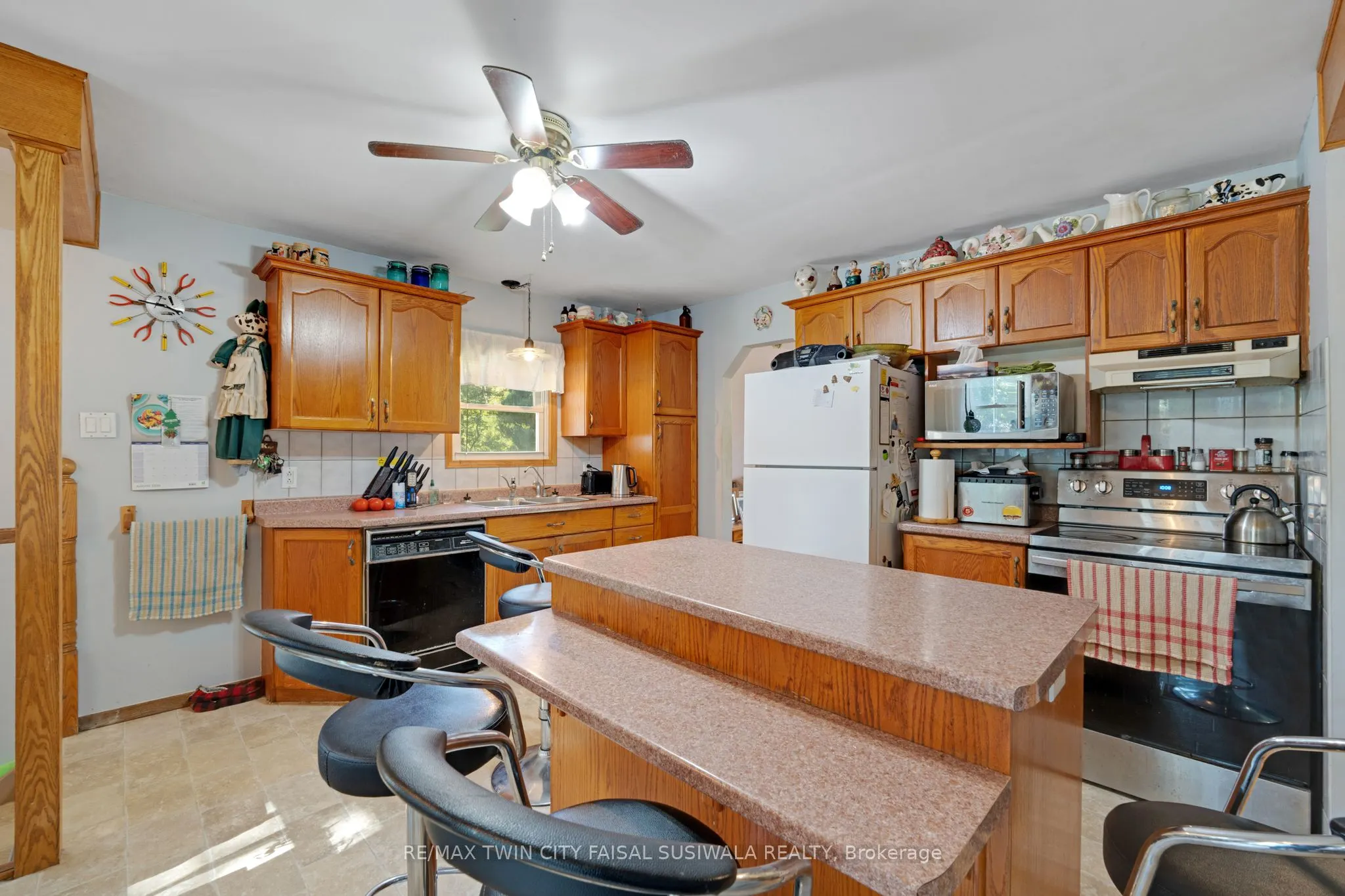 2165 Spragues Road