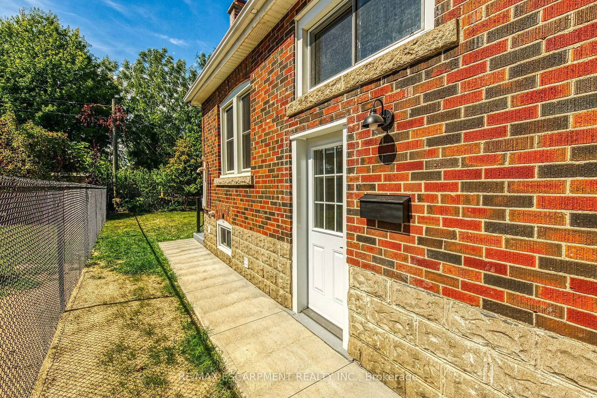 126 AUBURN Avenue