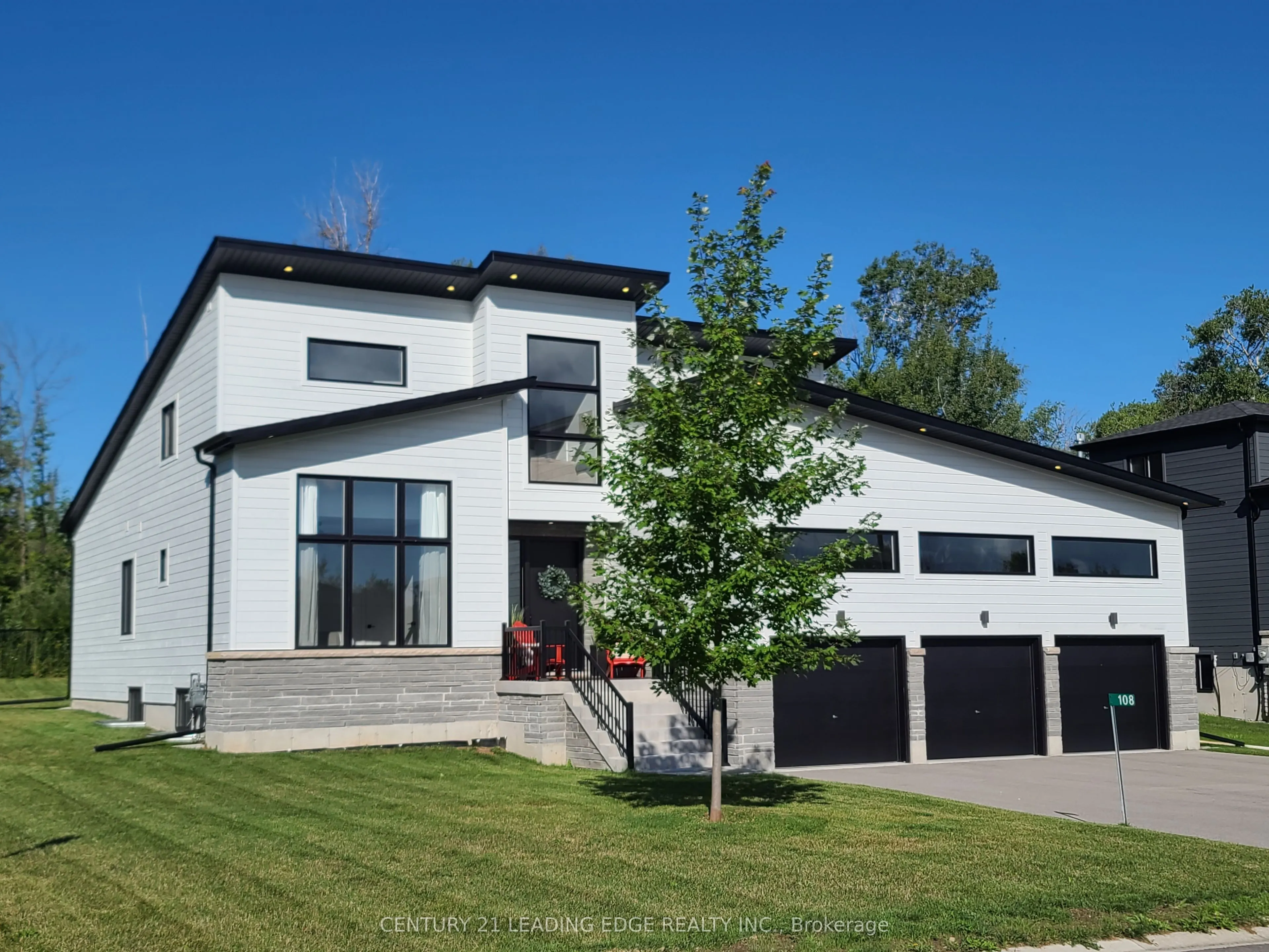 108 Goldie Court