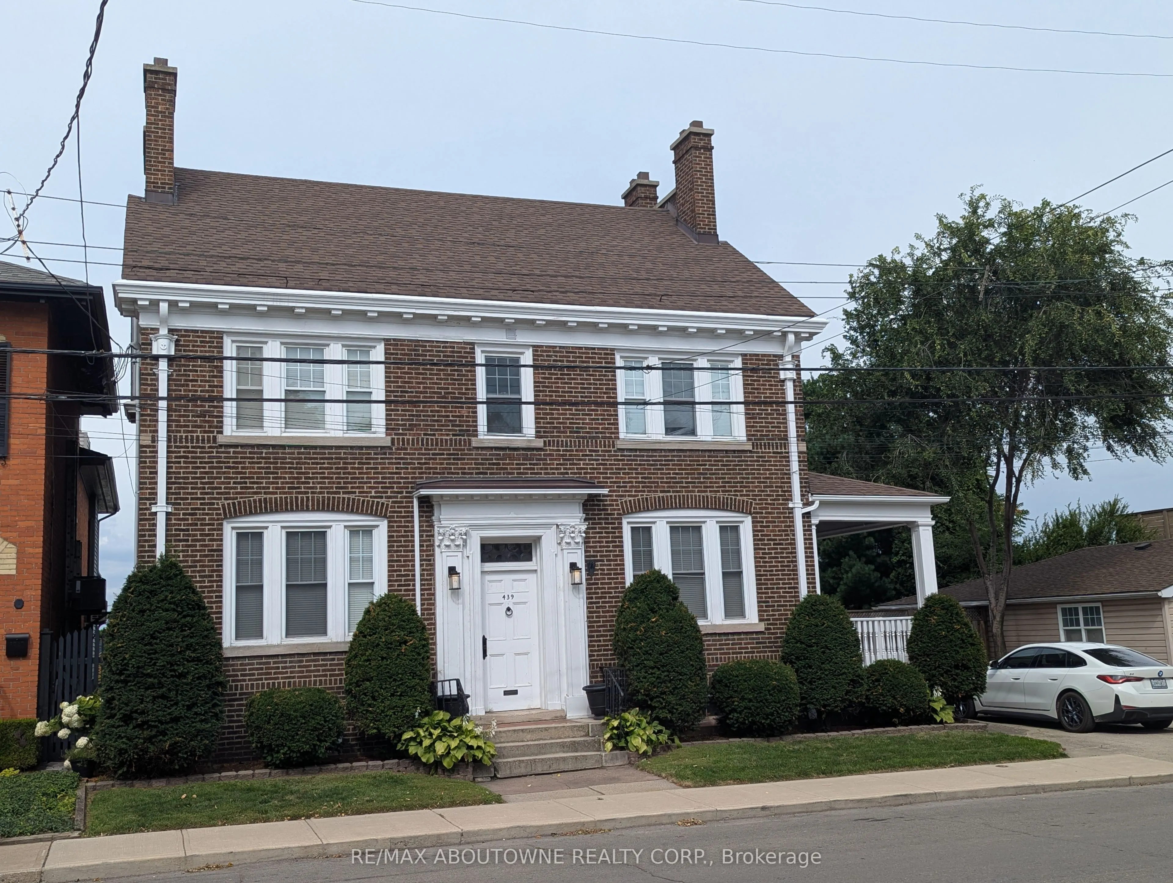 439 Bay Street N, #Lower