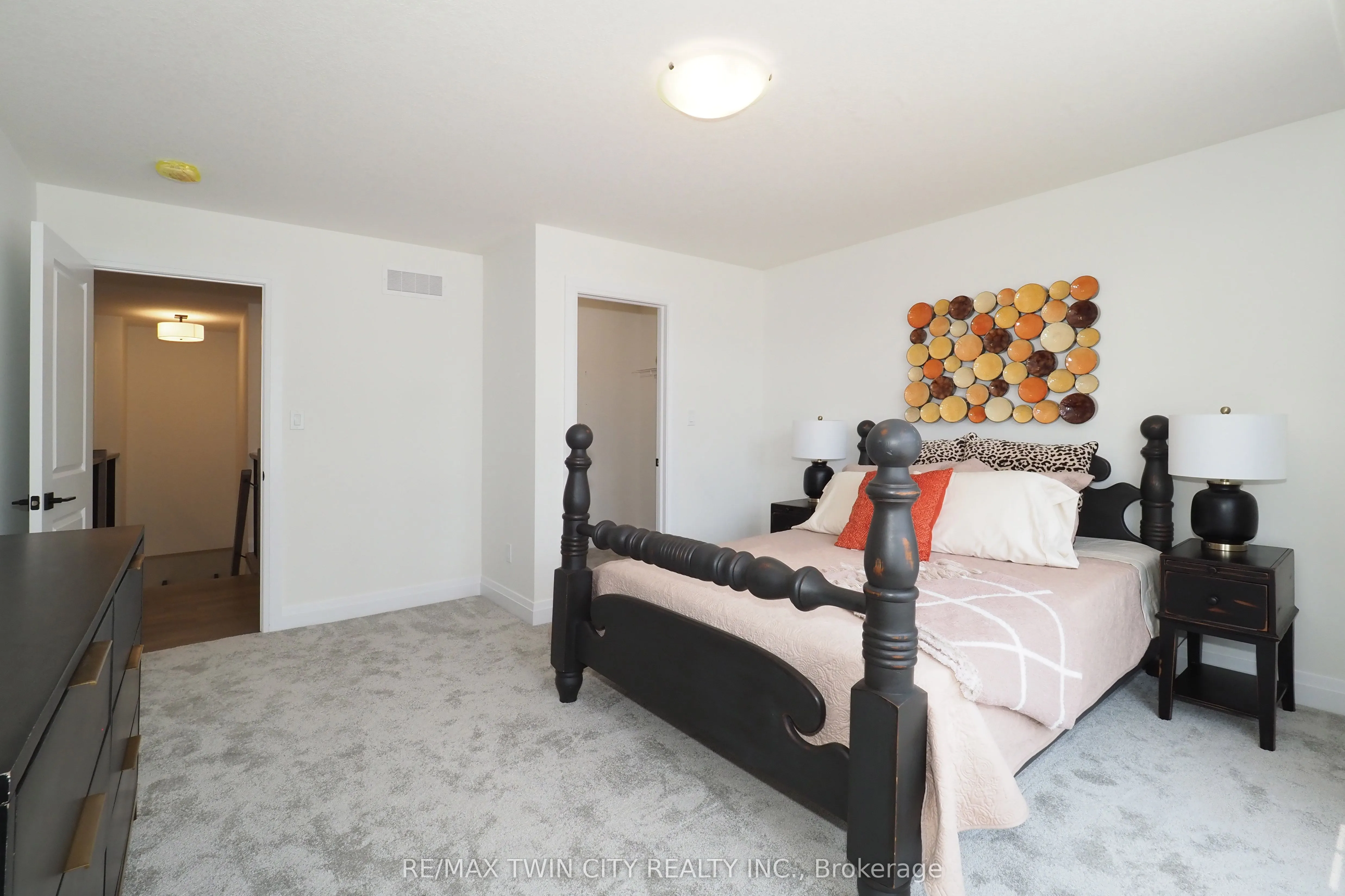 217 JEFFREY Place