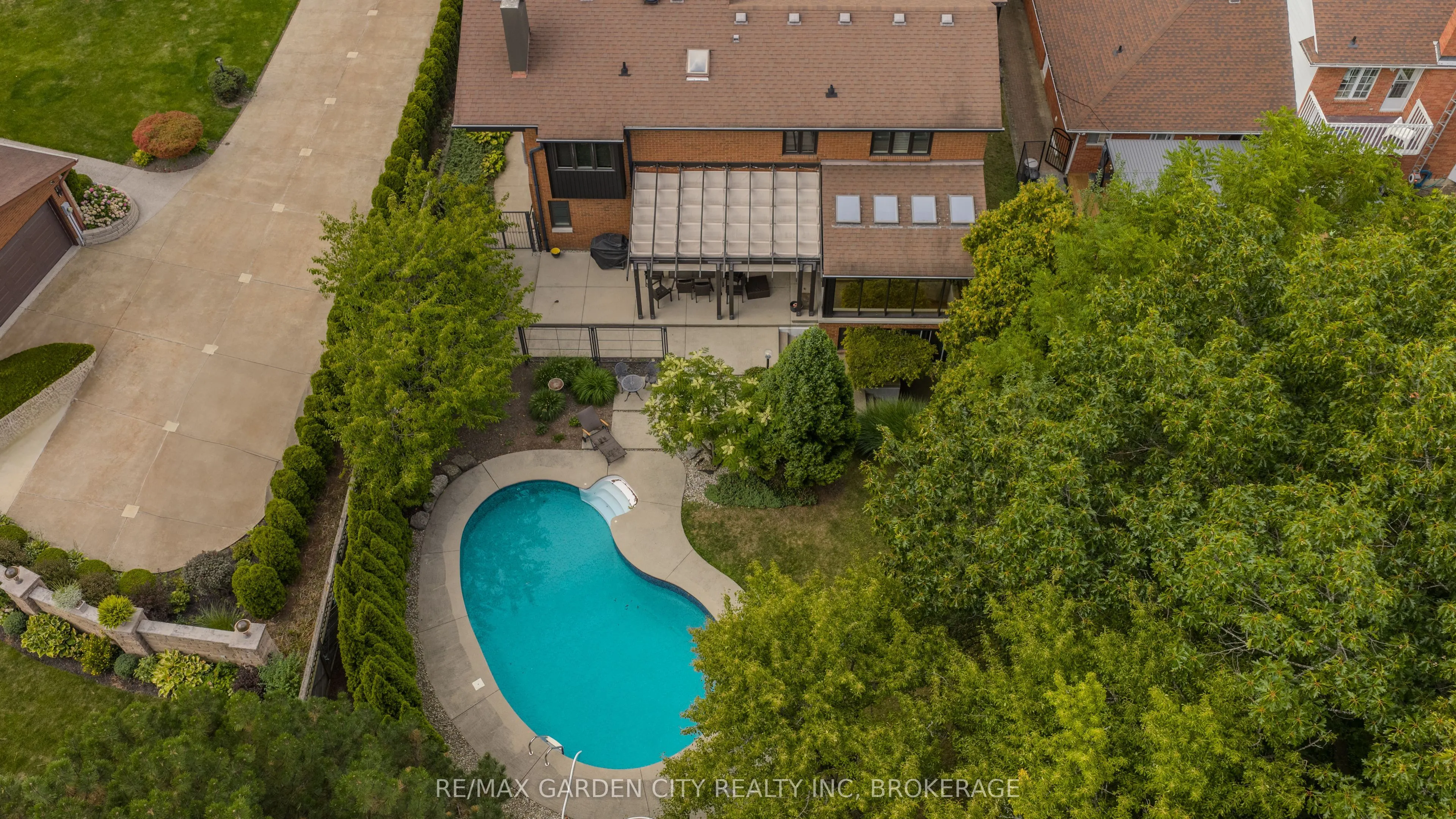 86 Tremont Drive