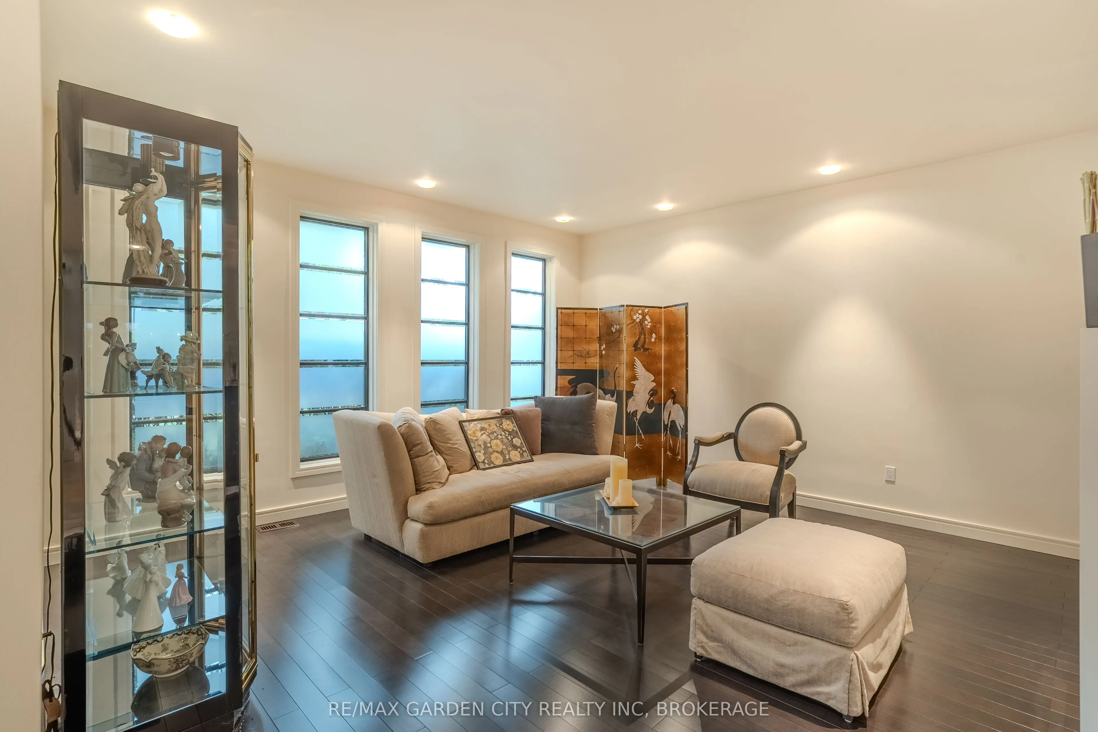 86 Tremont Drive