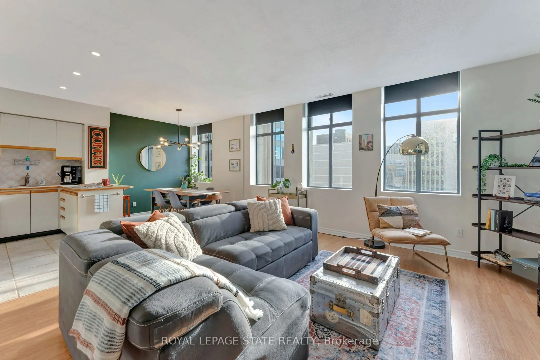 36 James Street S, #701