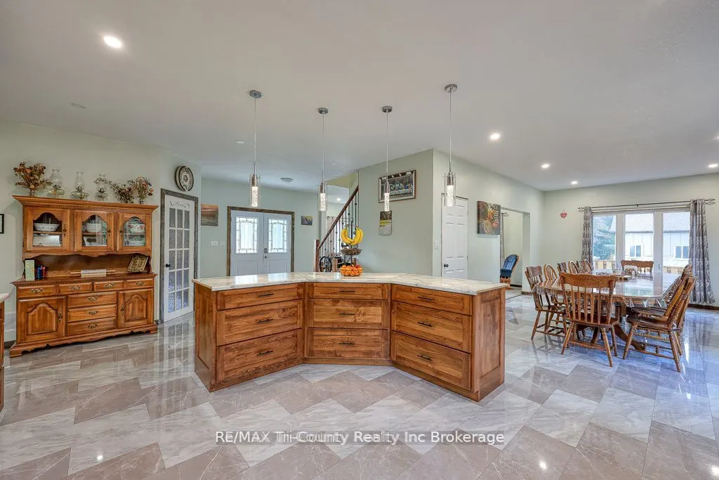 287 24 Highway W