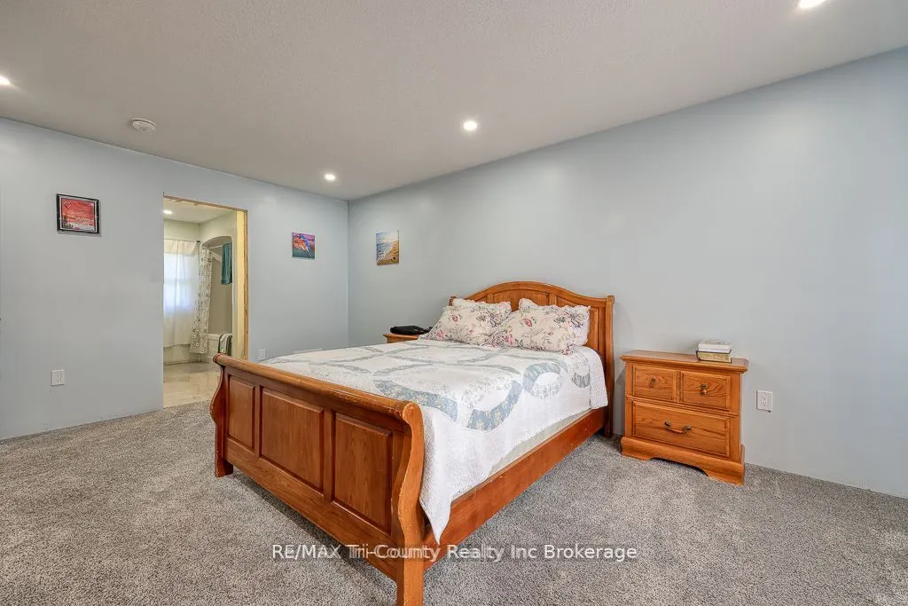 287 24 Highway W