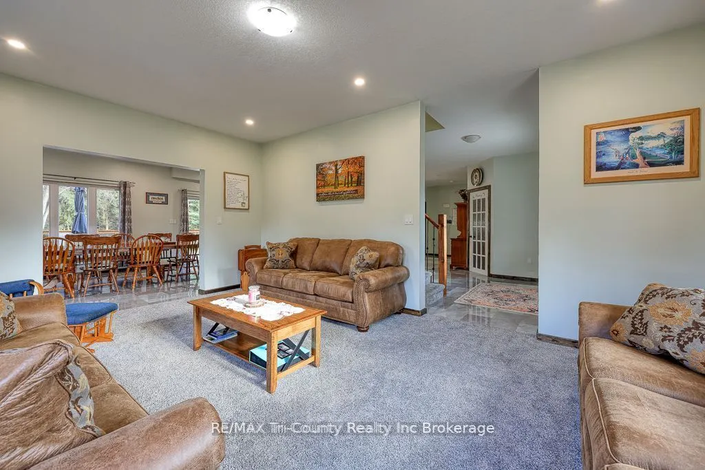 287 24 Highway W