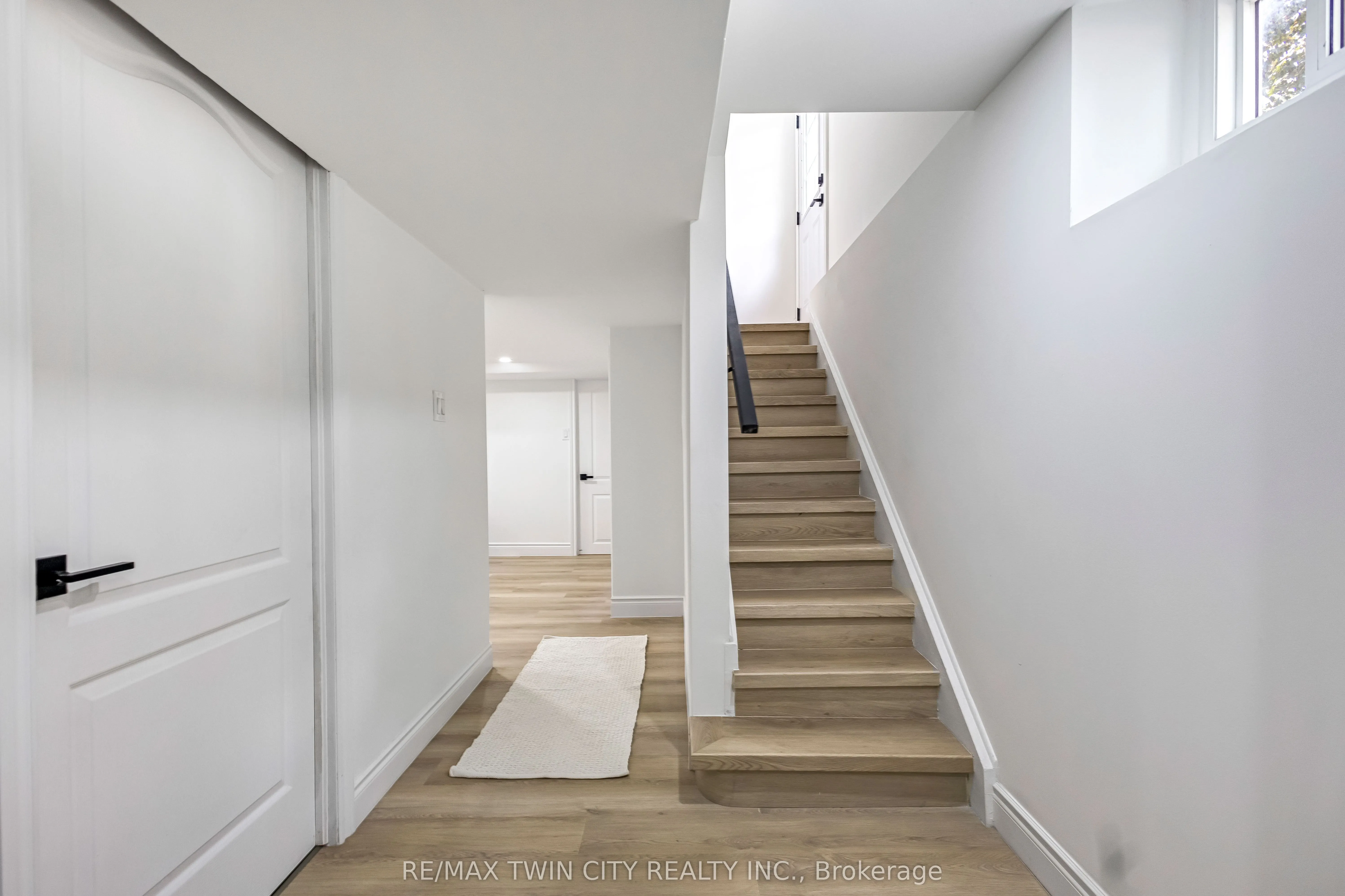 15 Hawarden Avenue