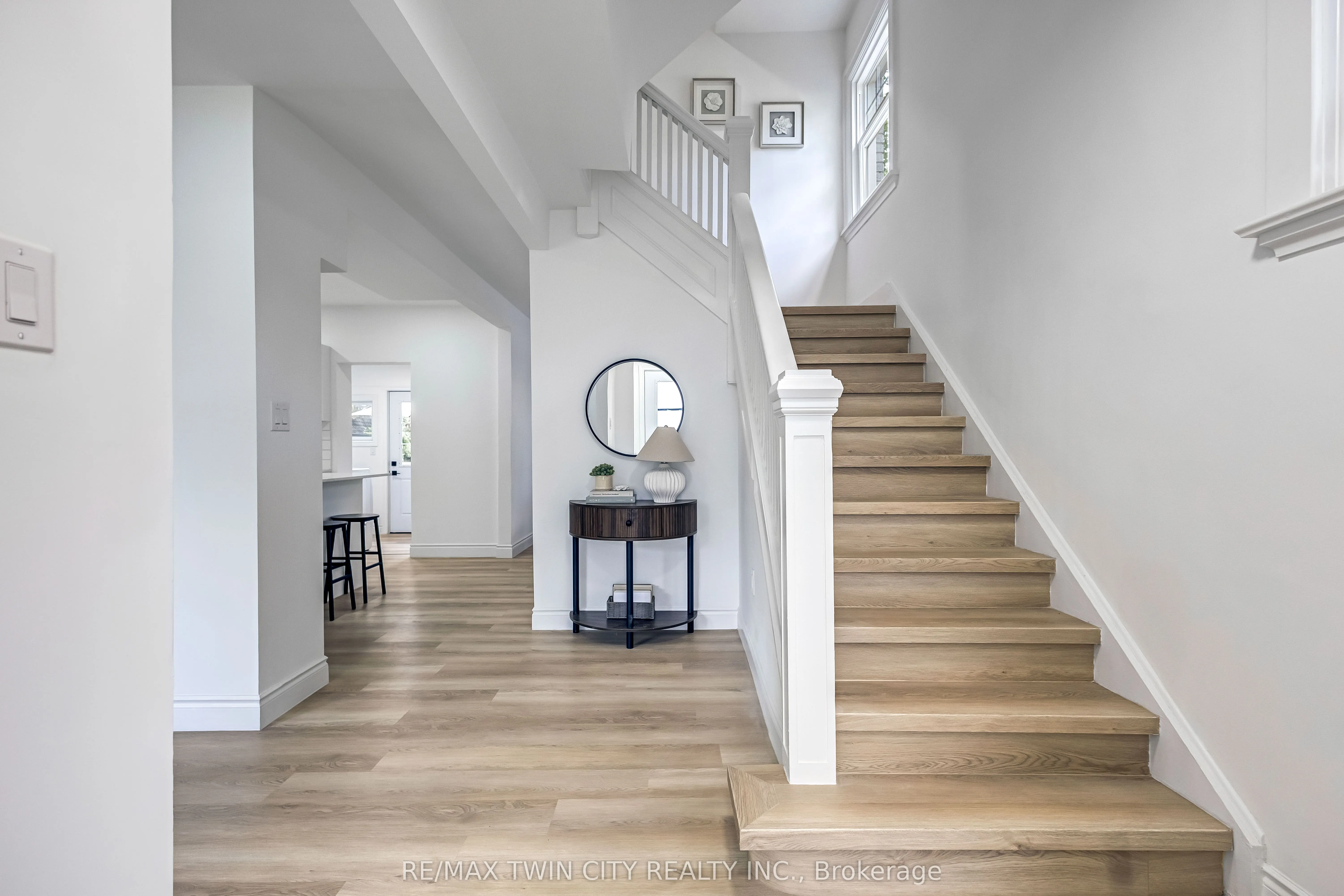 15 Hawarden Avenue