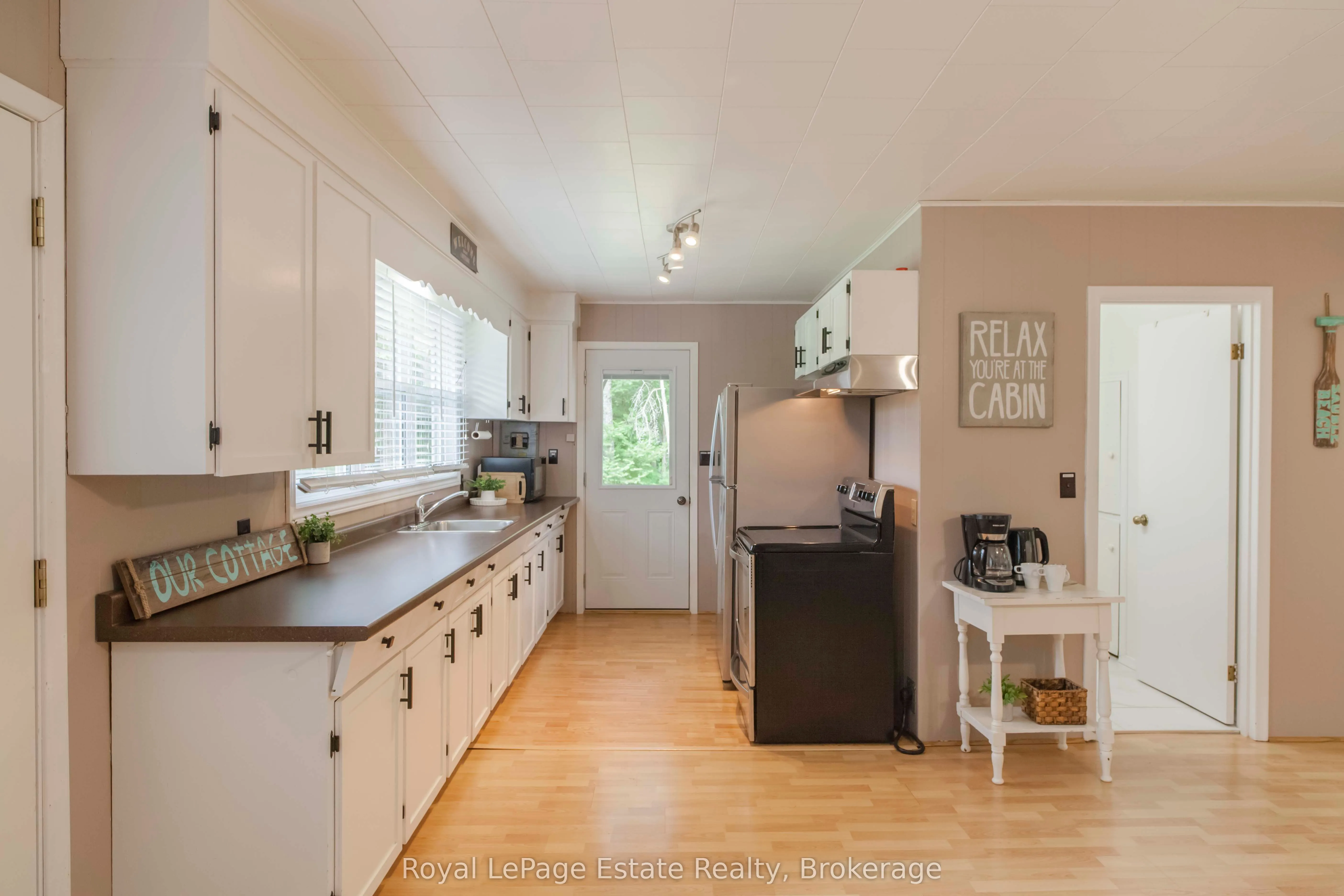 407 Huron Avenue
