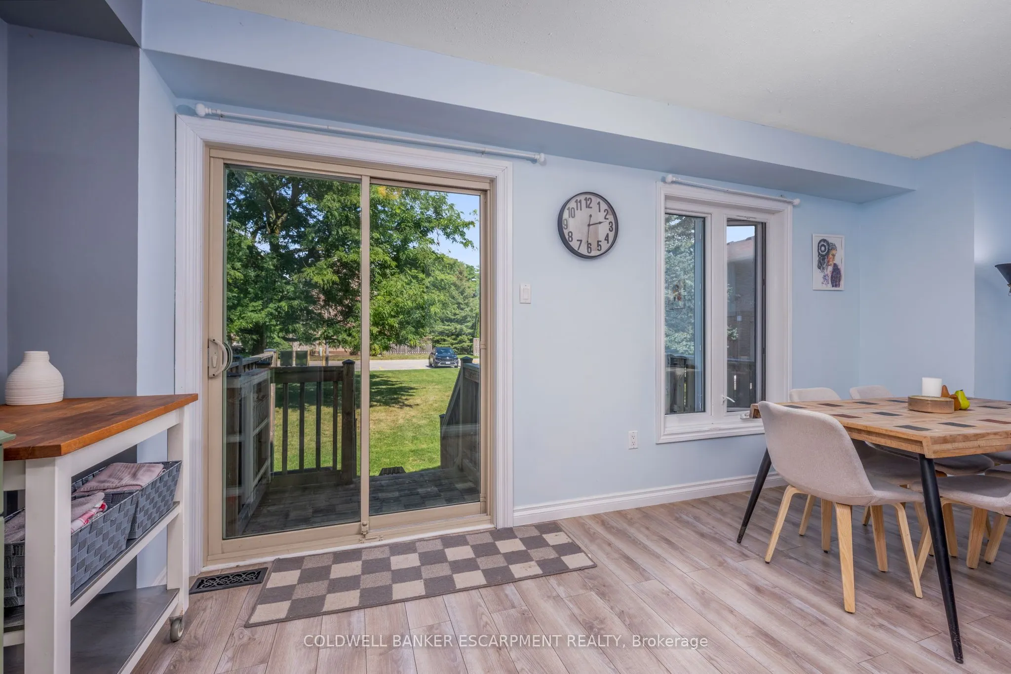 302 College Avenue W, #181