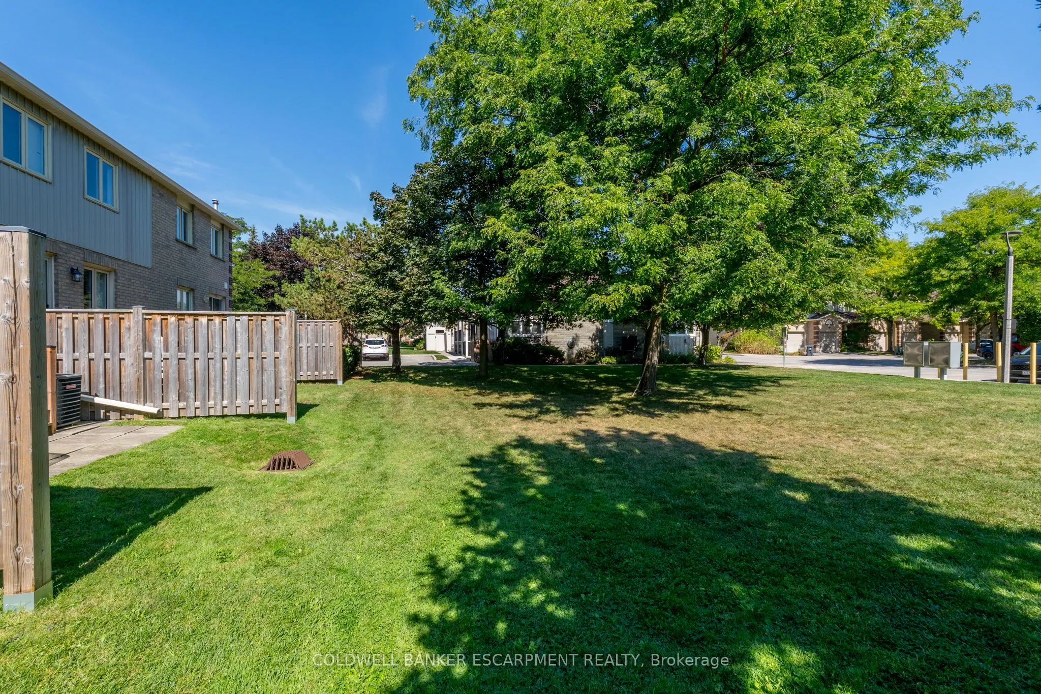 302 College Avenue W, #181