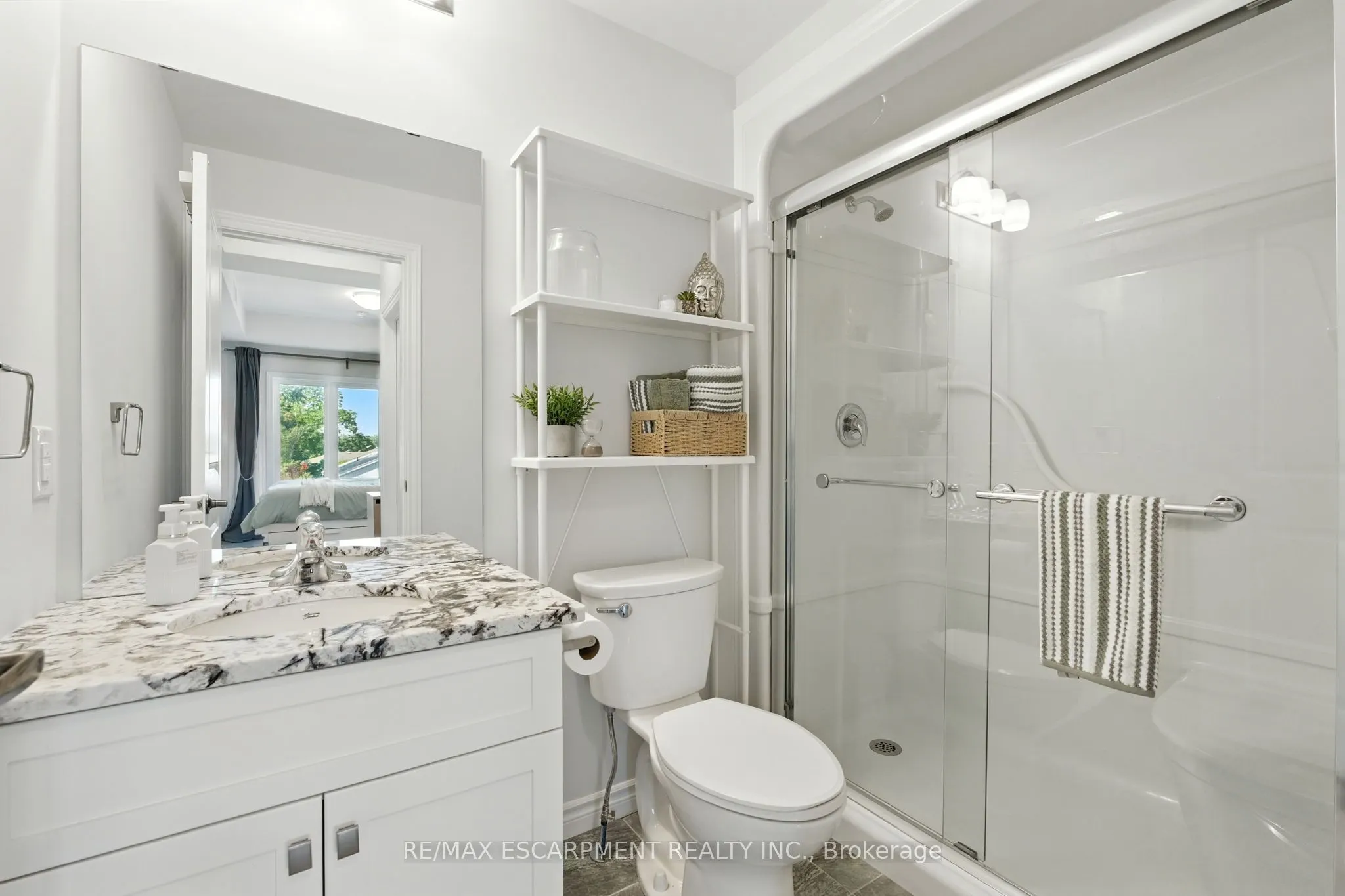 2605 BINBROOK Road, #211