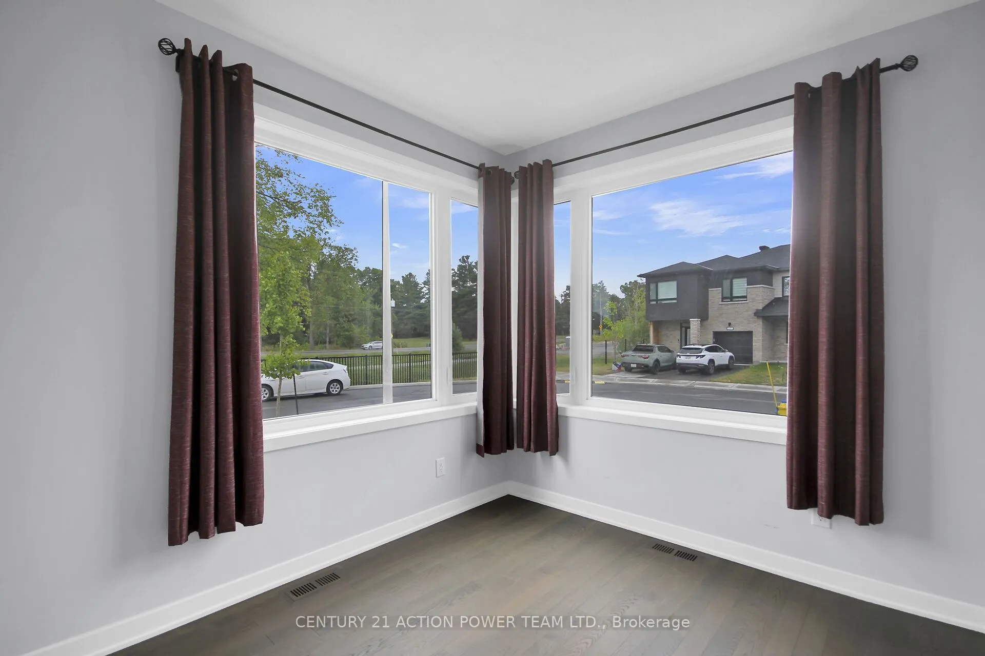 254 ORMISTON Crescent