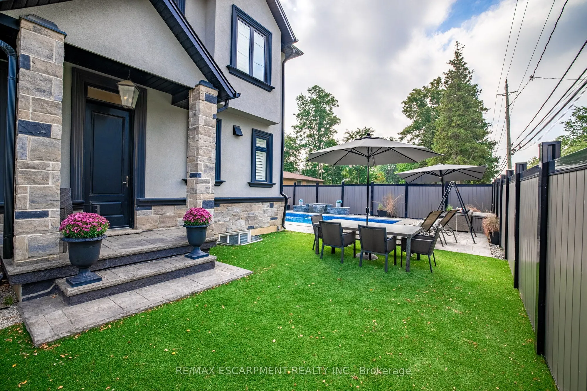 4 Lockman Drive