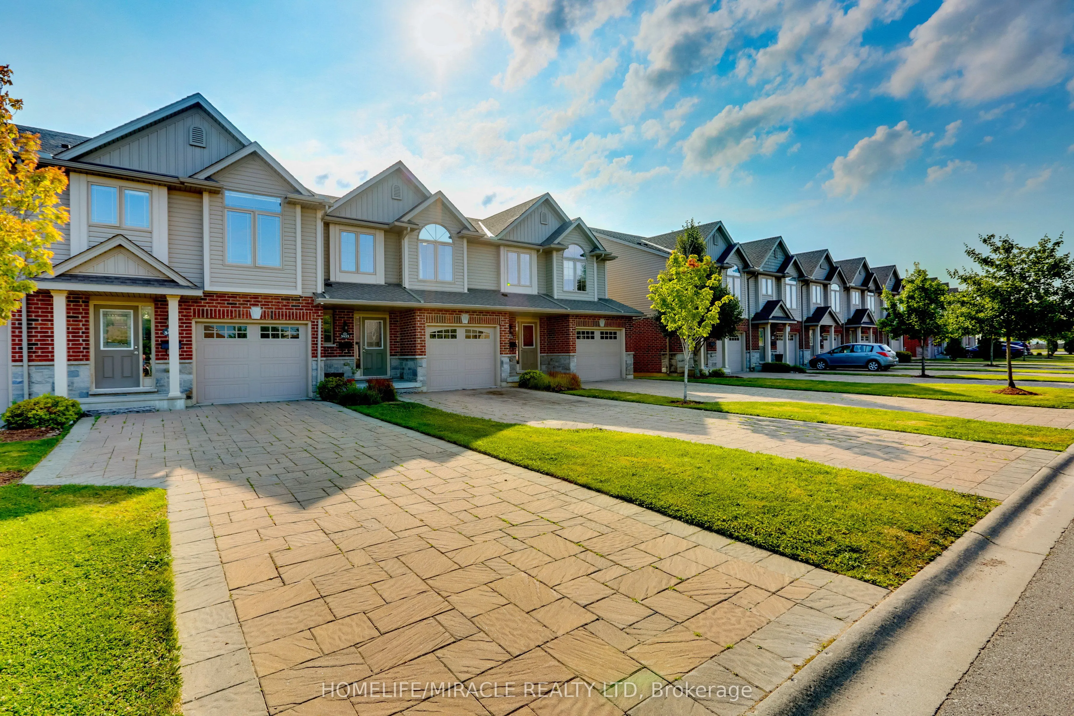 3423 Castle Rock Place, #10