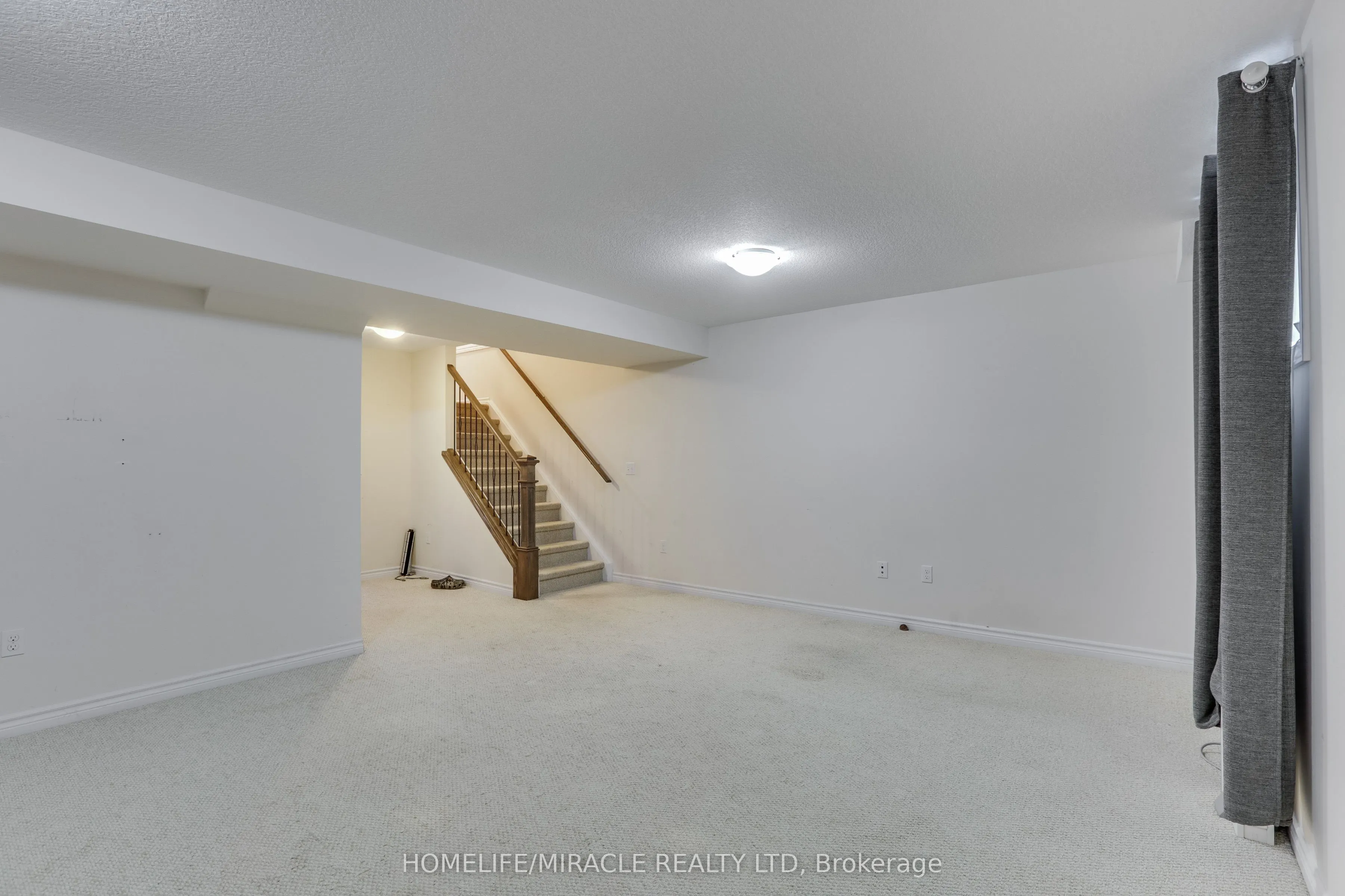 3423 Castle Rock Place, #10