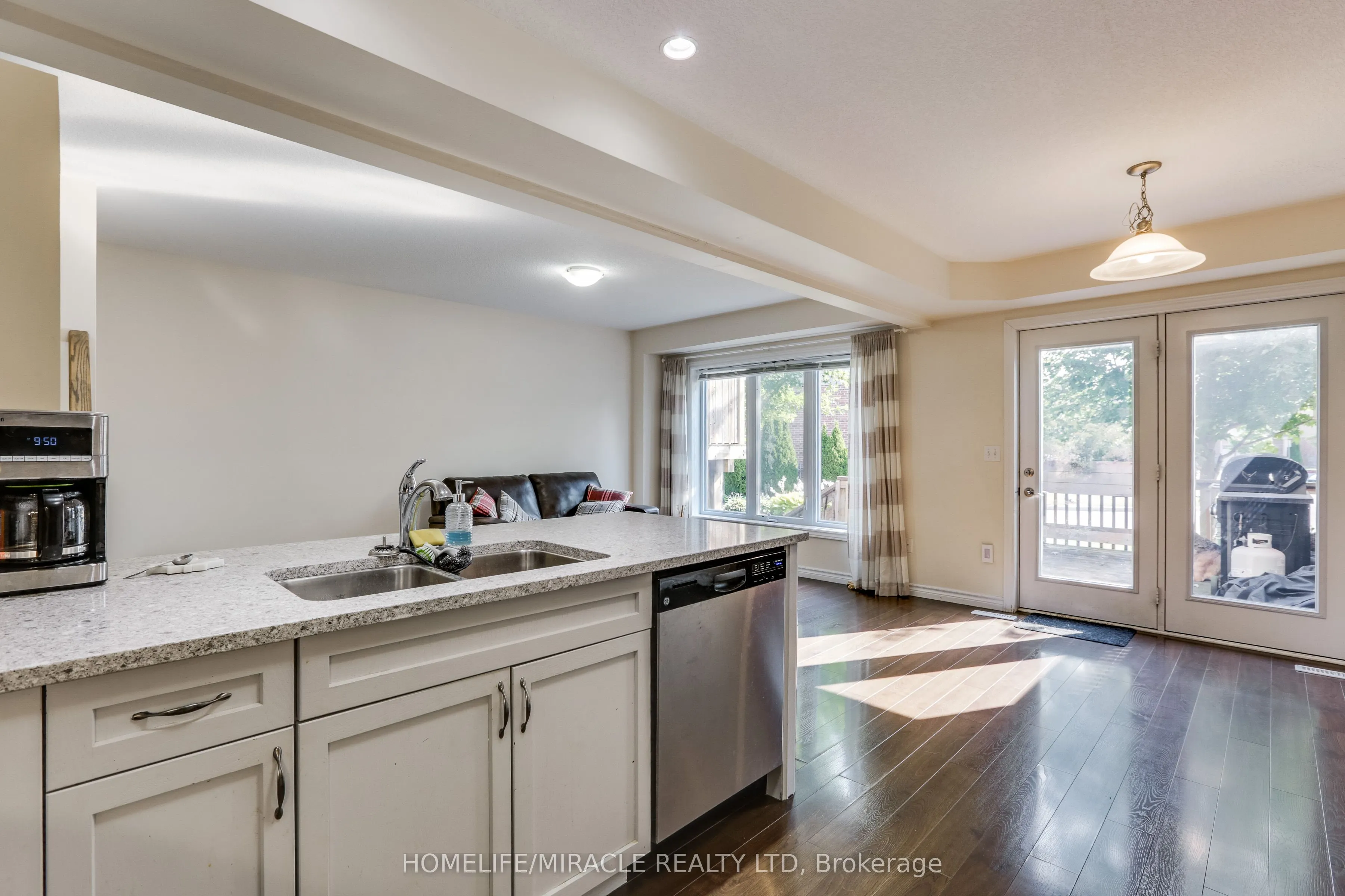 3423 Castle Rock Place, #10