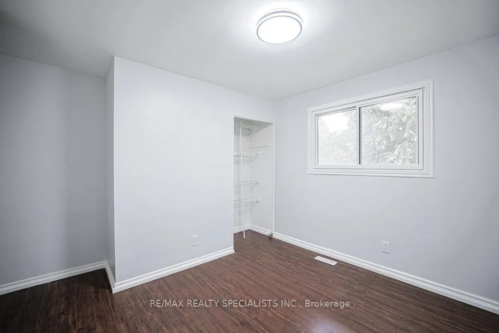 215A Paris Road