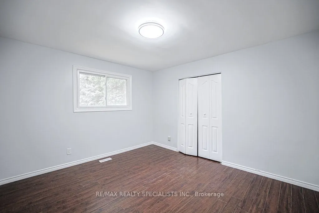 215A Paris Road