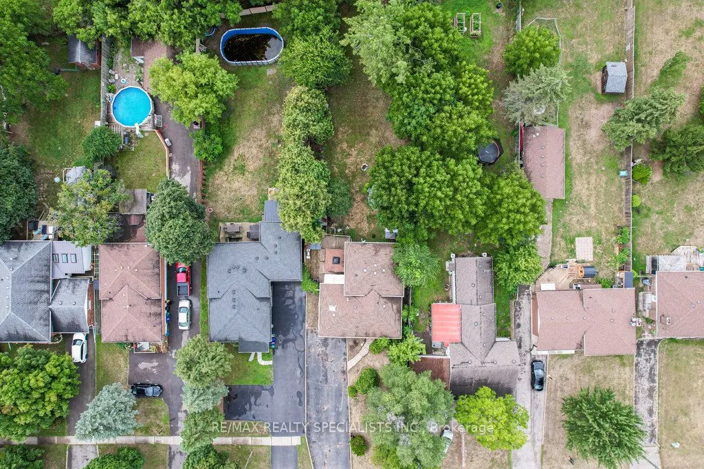 215A Paris Road