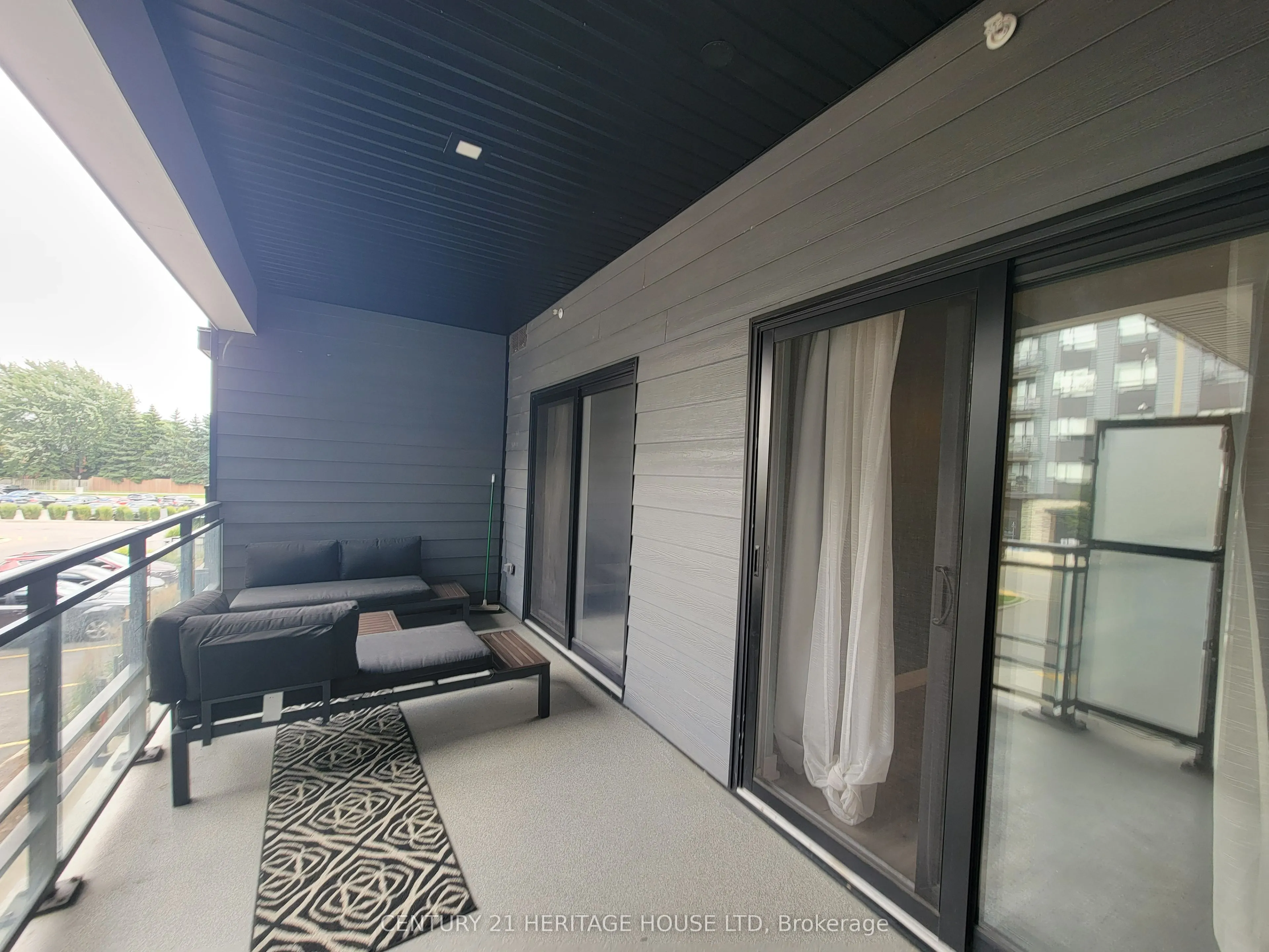 251 Northfield Drive E, #209