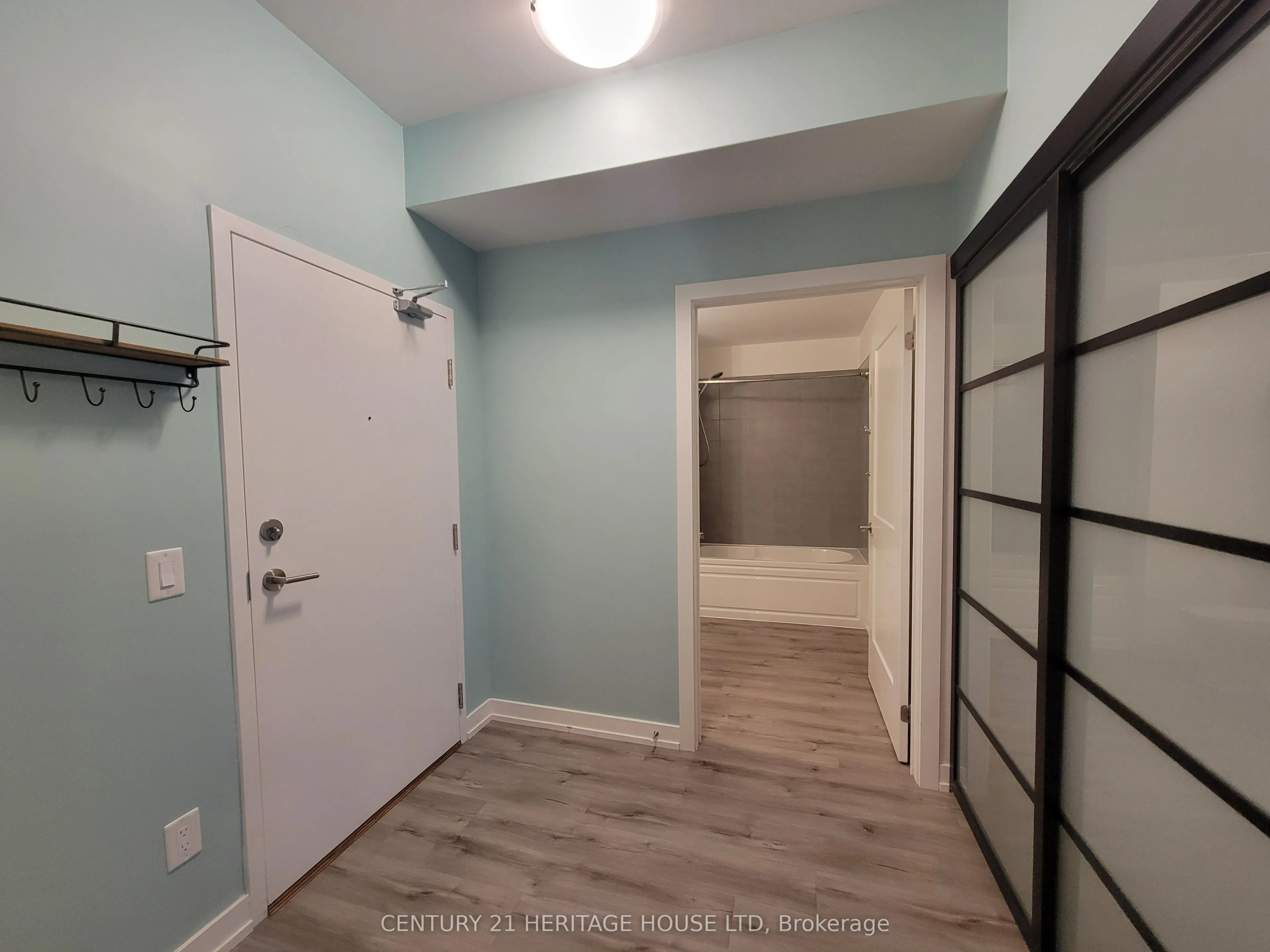 251 Northfield Drive E, #209