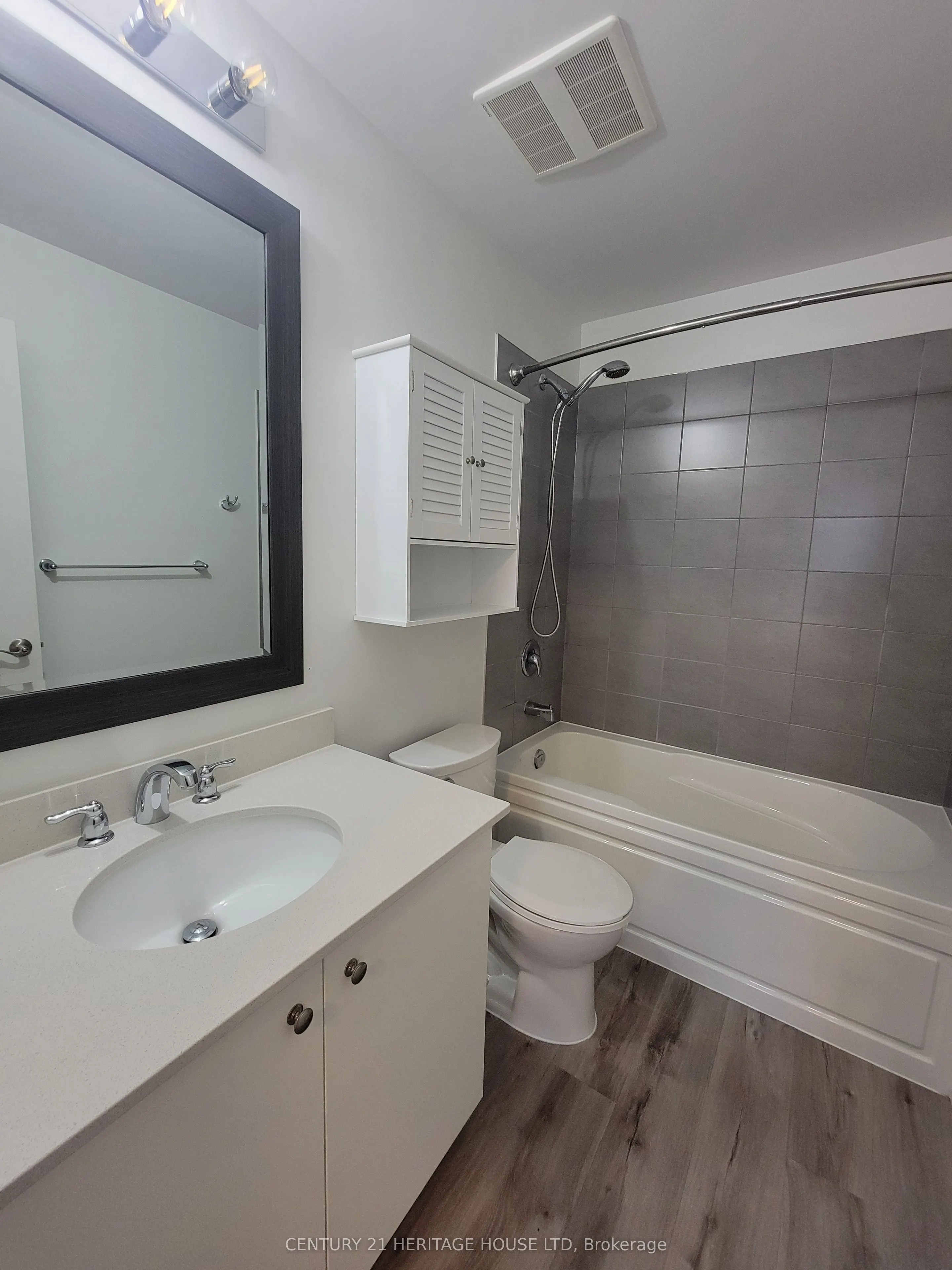 251 Northfield Drive E, #209