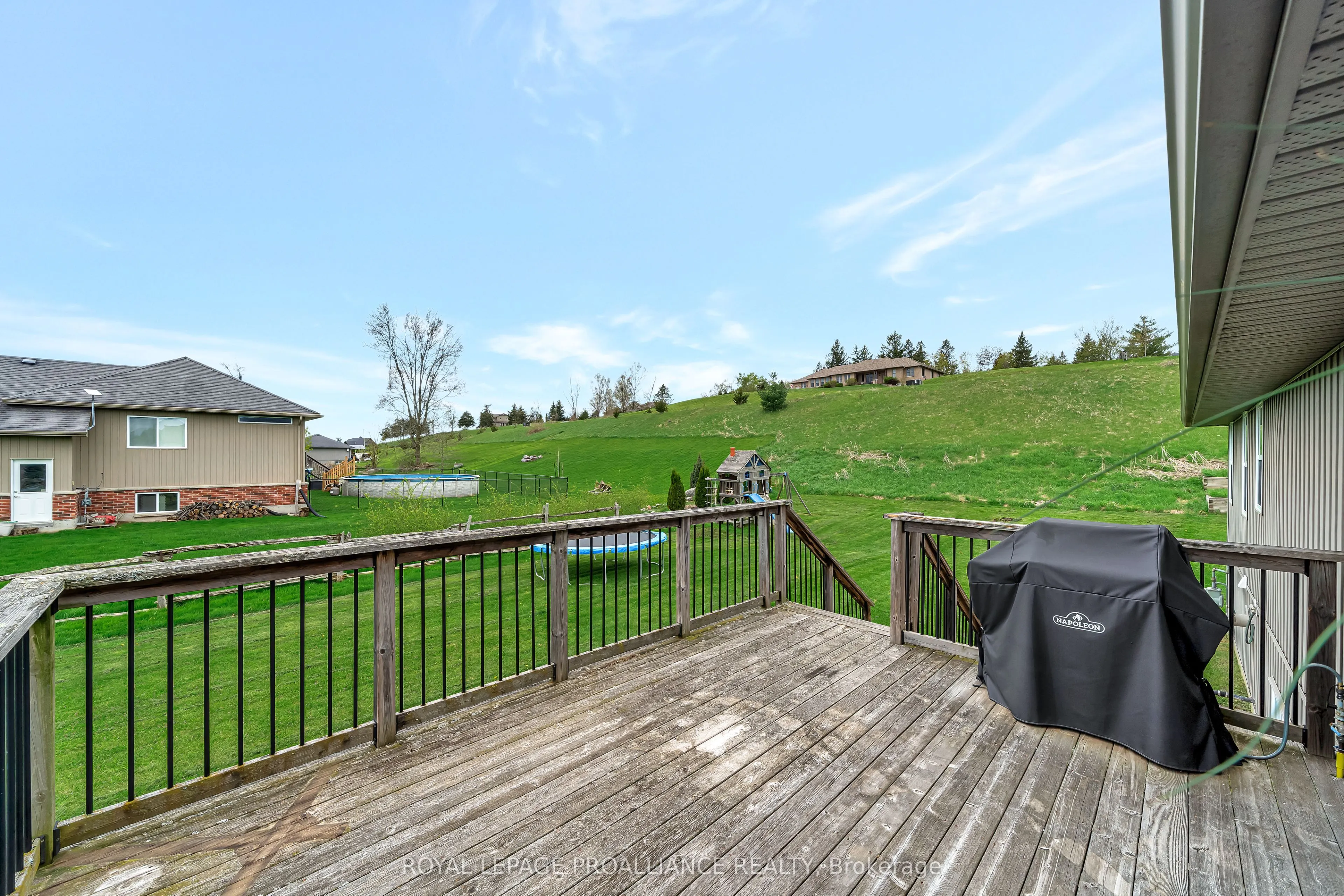 118 Gentlebreeze Drive