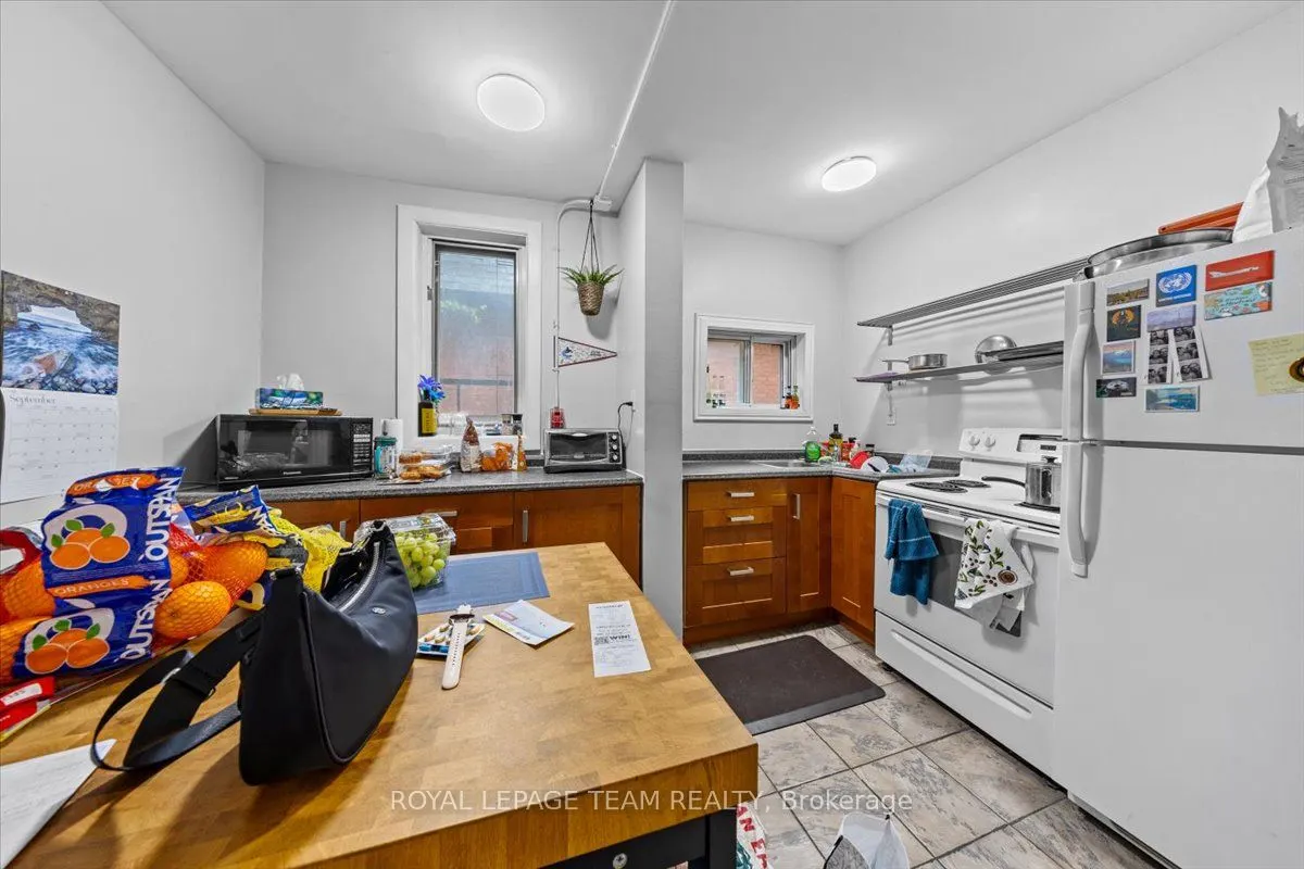152 Glebe Avenue