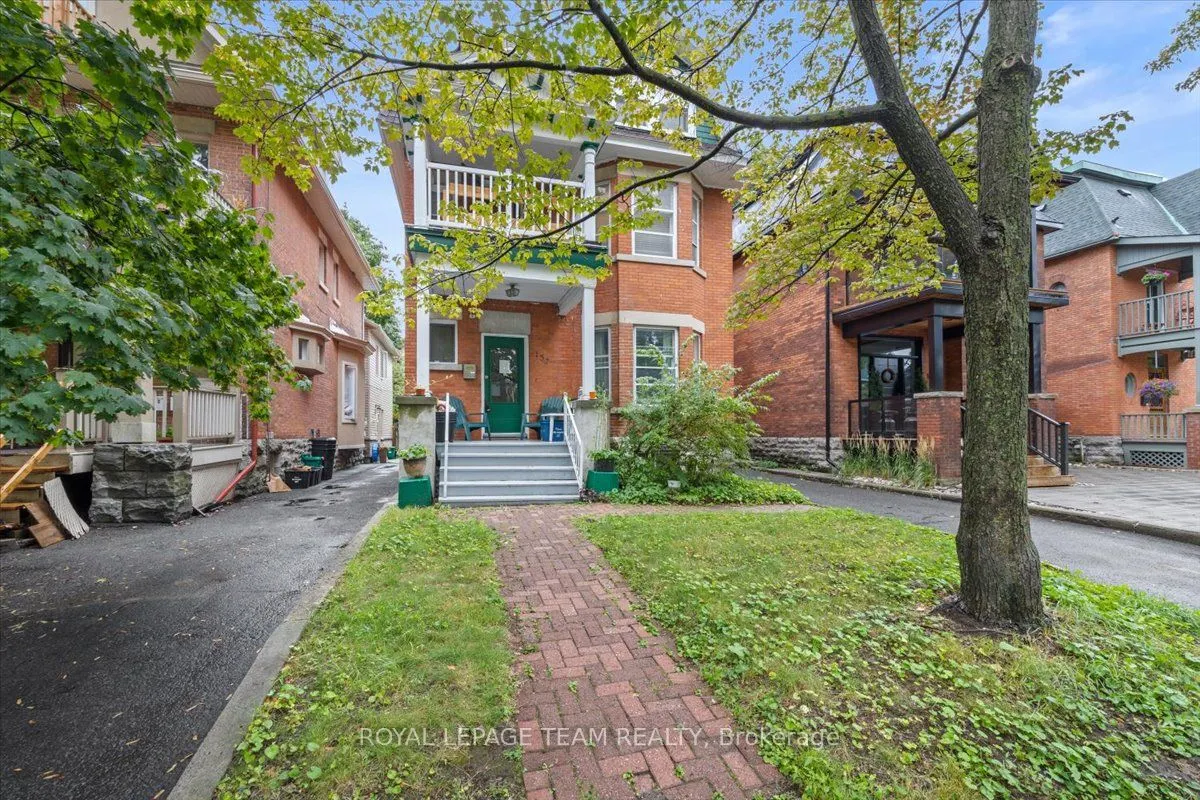 152 Glebe Avenue