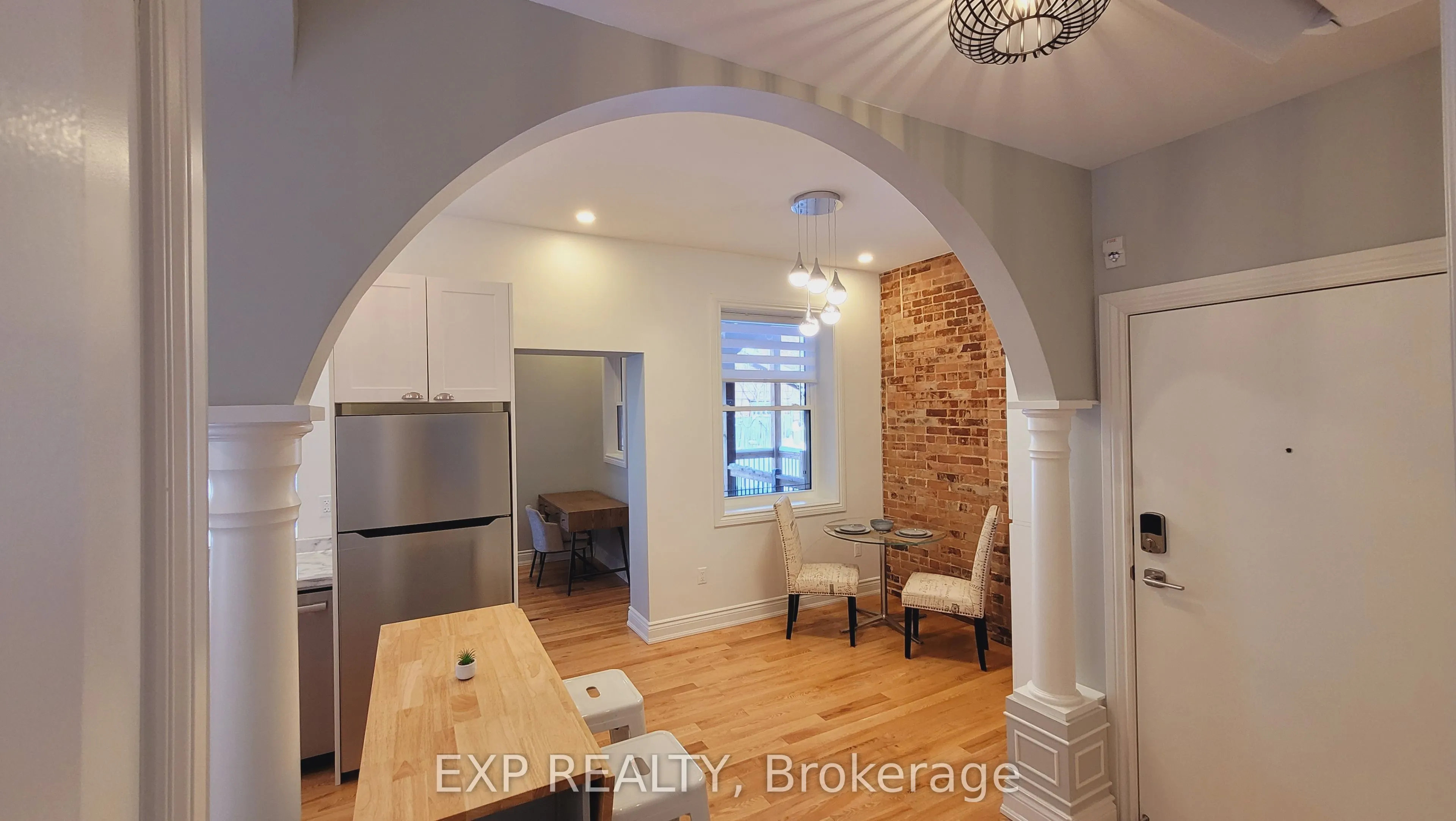 157-159 James Street, #103