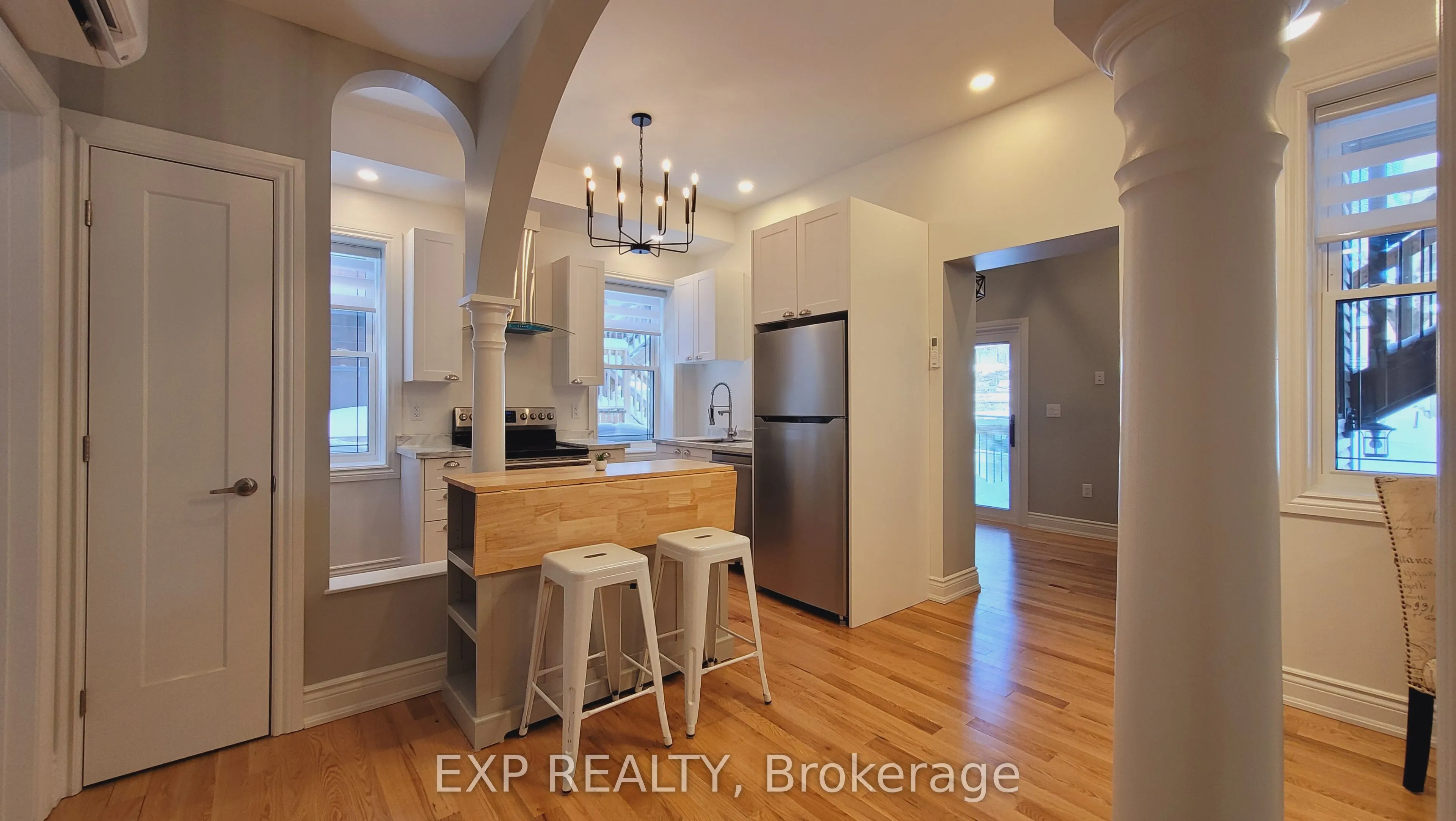 157-159 James Street, #103