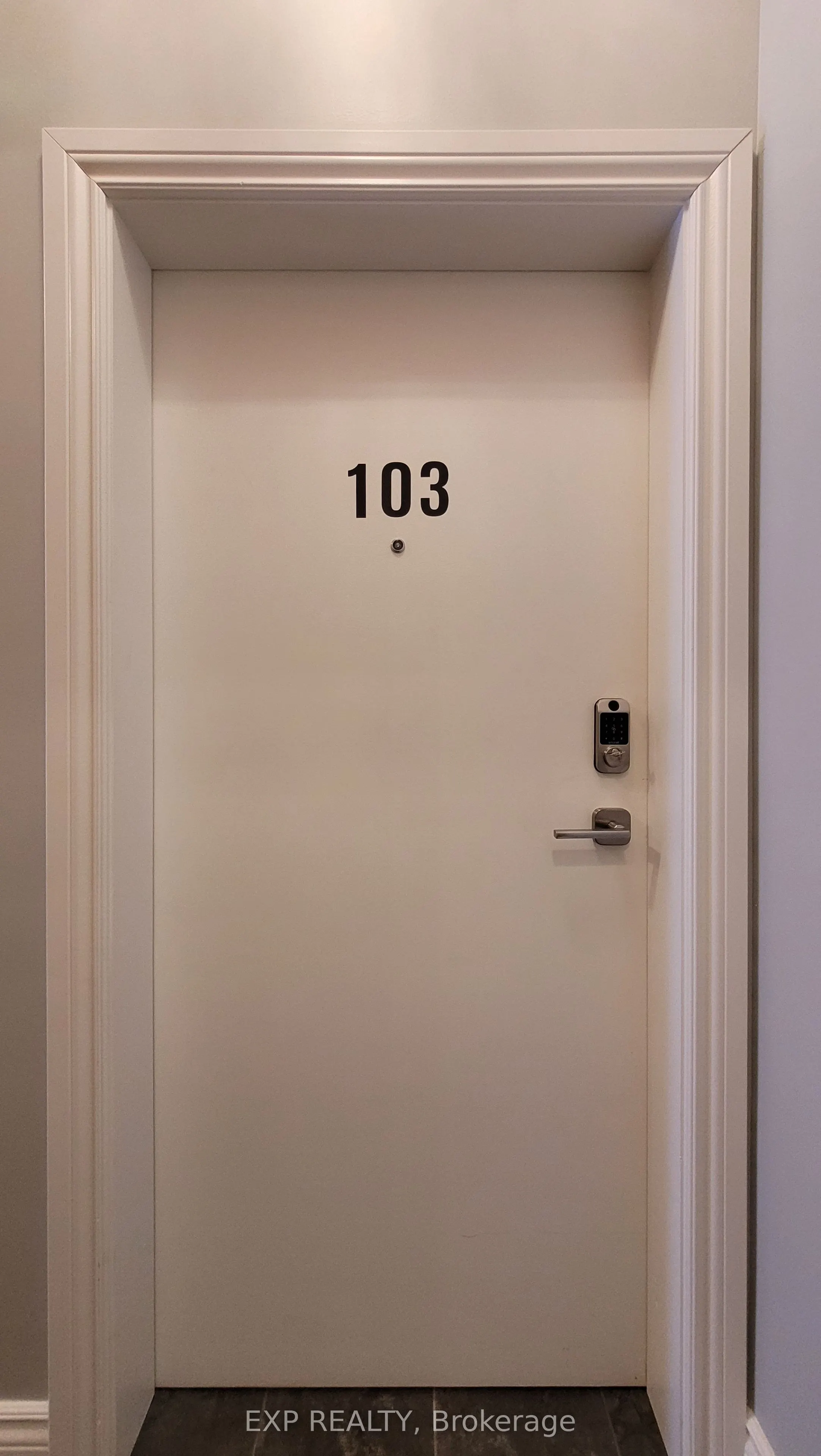 157-159 James Street, #103