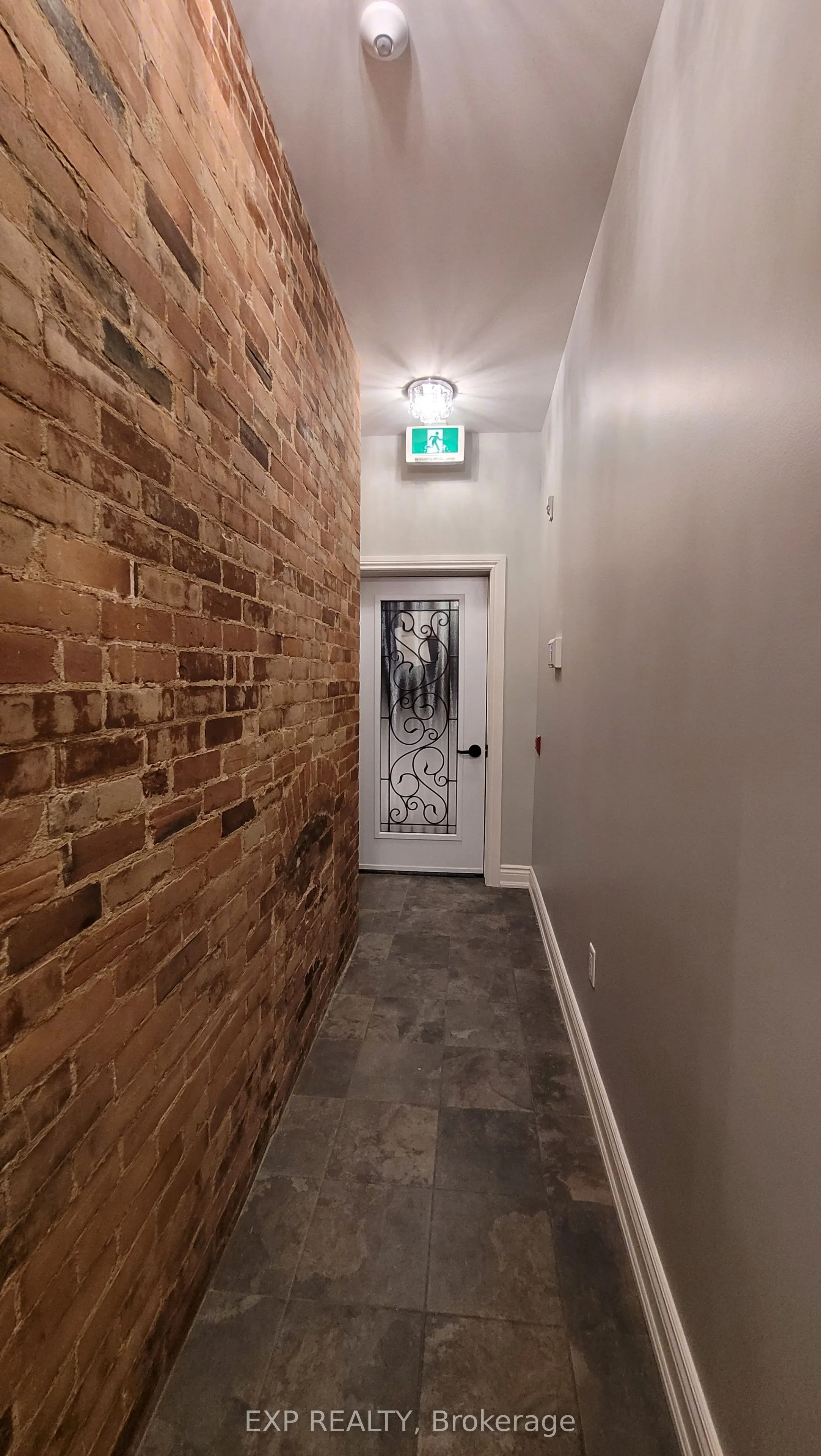 157-159 James Street, #103