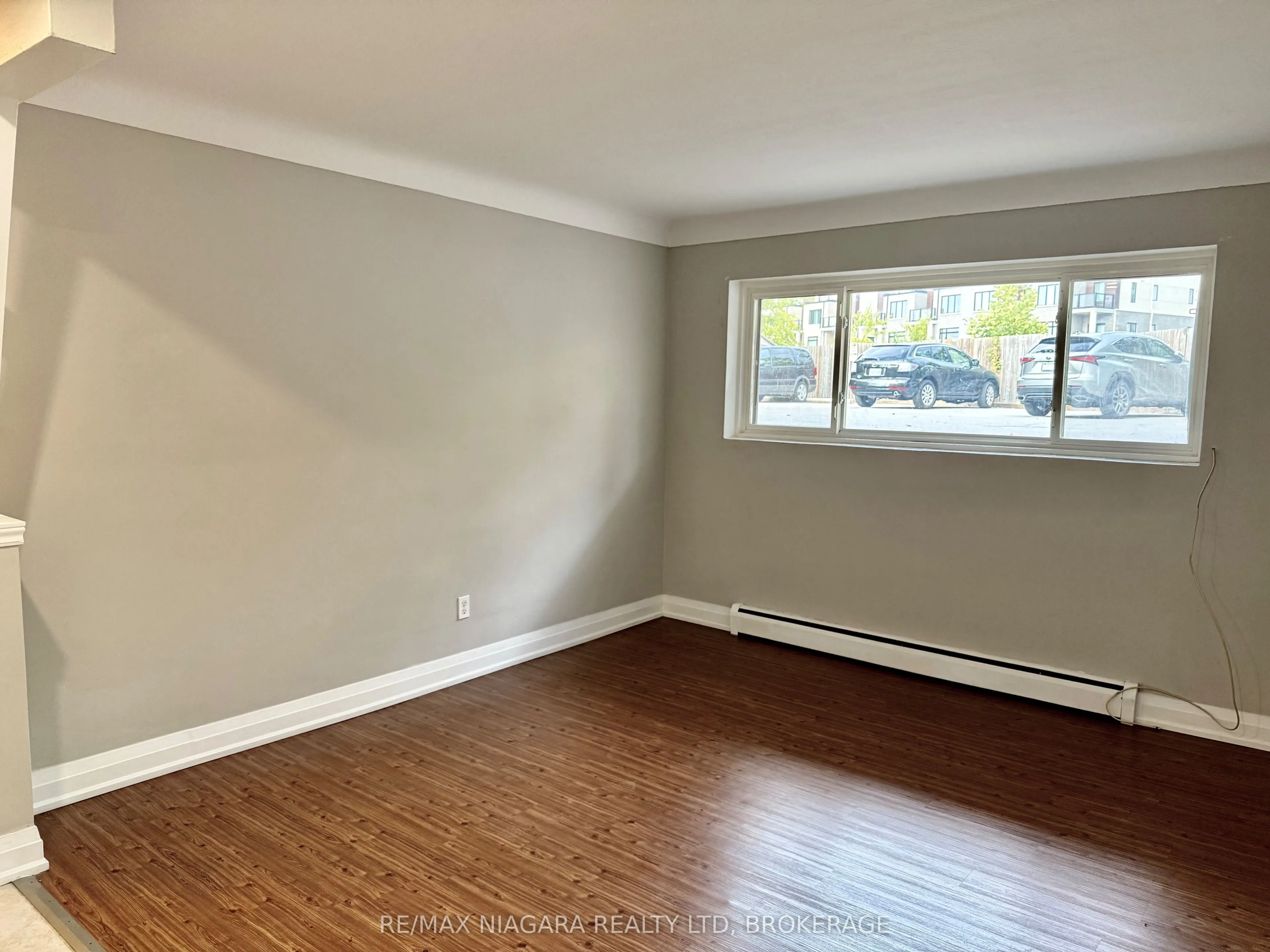 286 VINE Street, #2