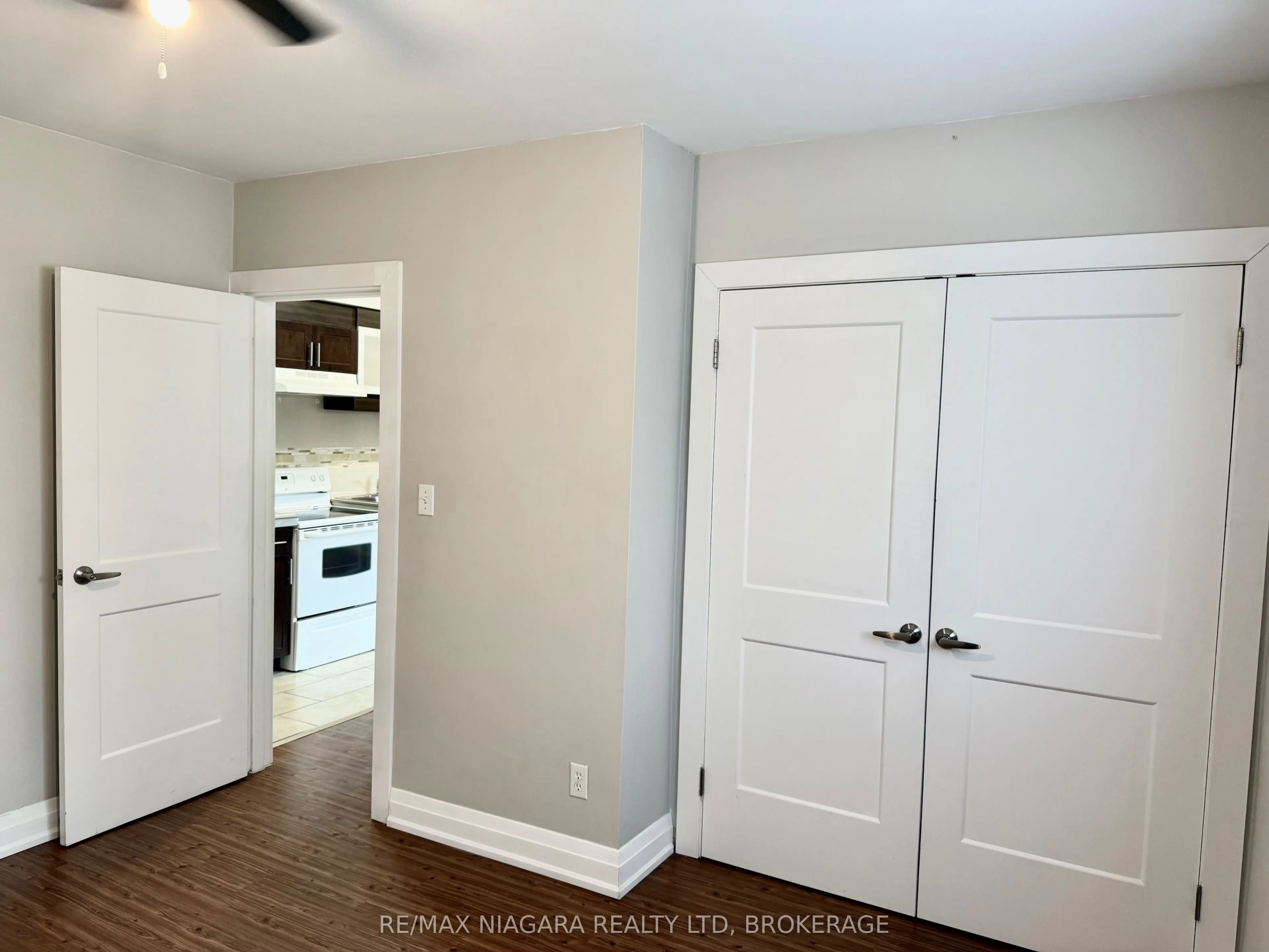 286 VINE Street, #2
