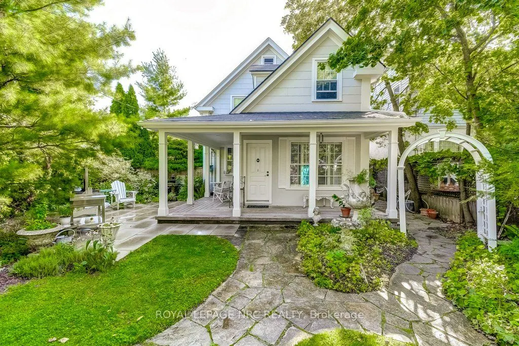 2 Pinehill Road