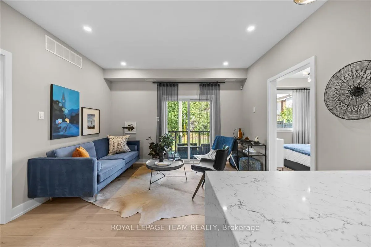 2370 Tenth Line Road, #209