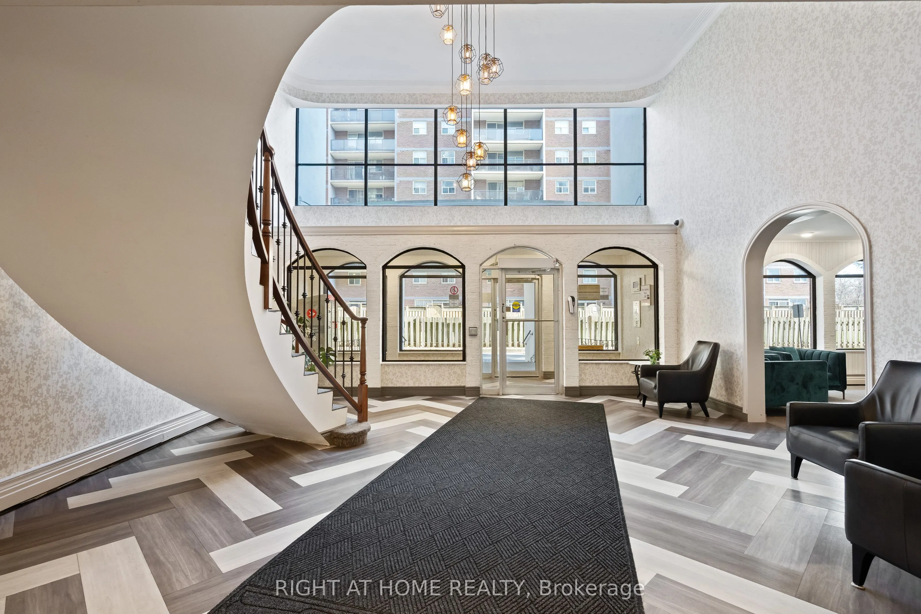 359 Geneva Street, #801