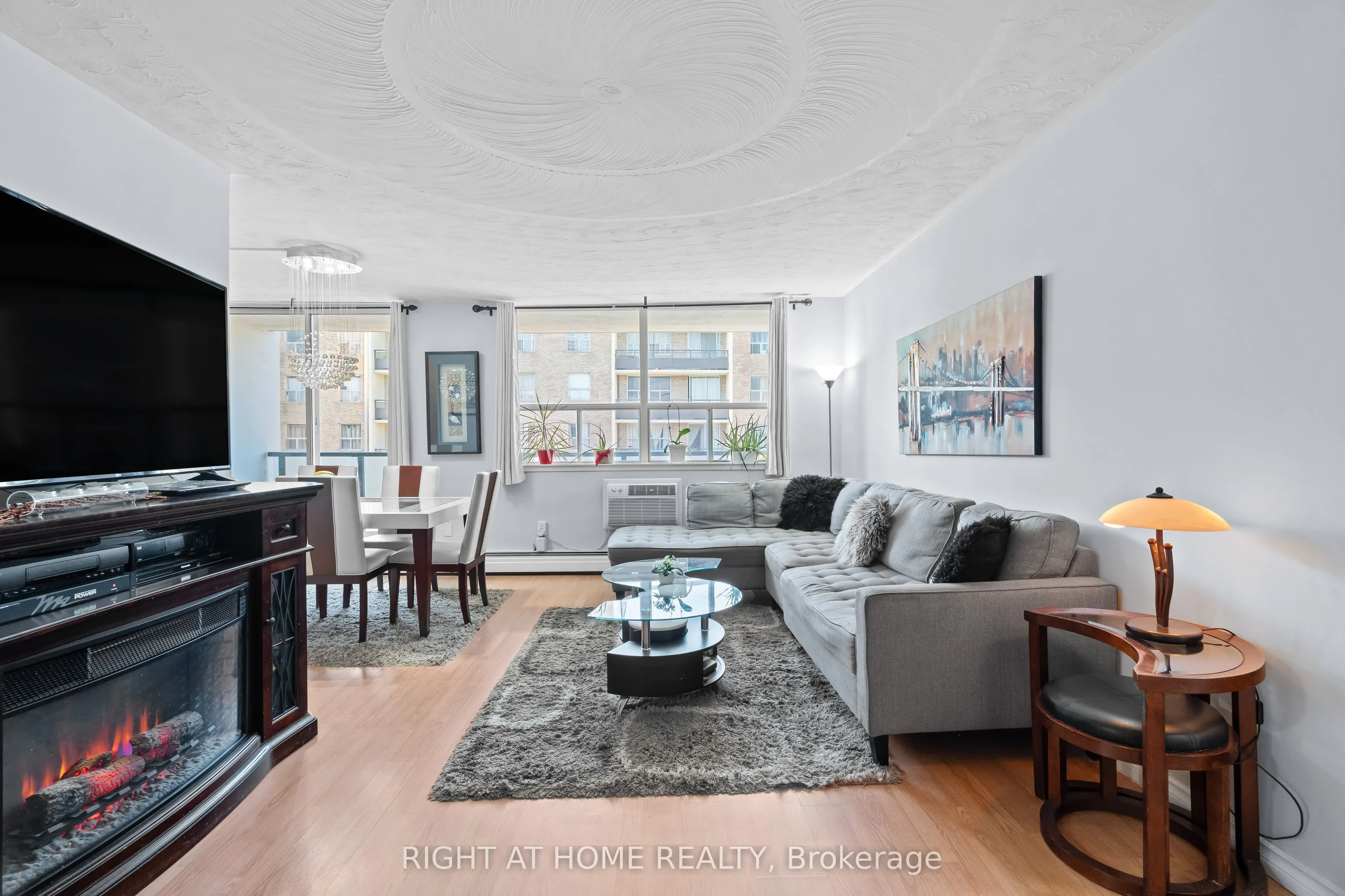 359 Geneva Street, #801