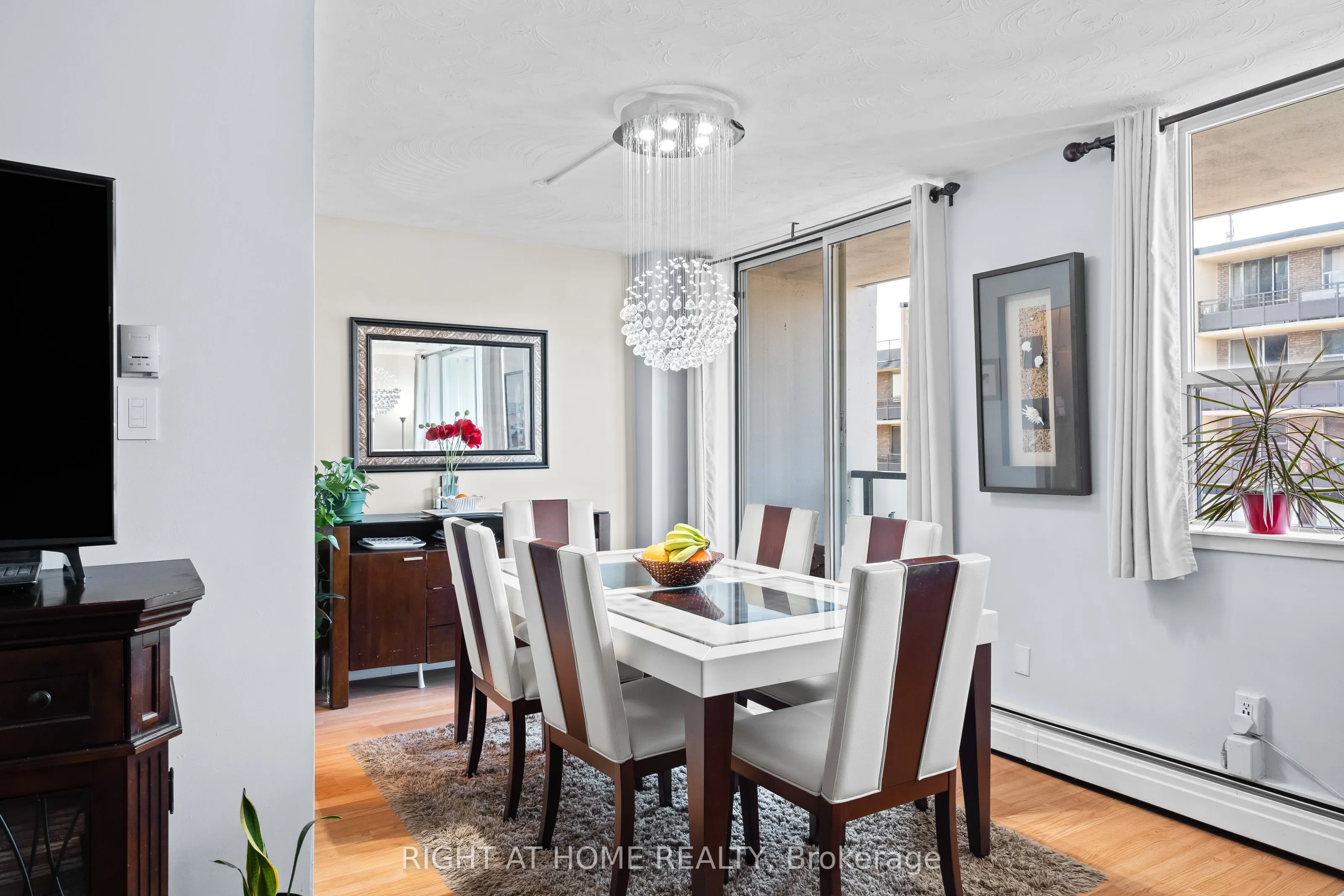 359 Geneva Street, #801
