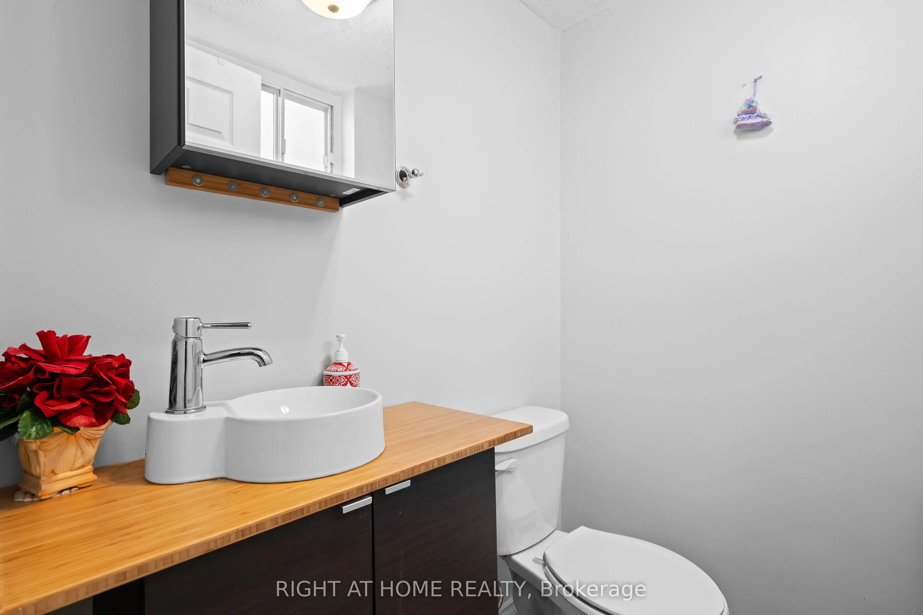359 Geneva Street, #801