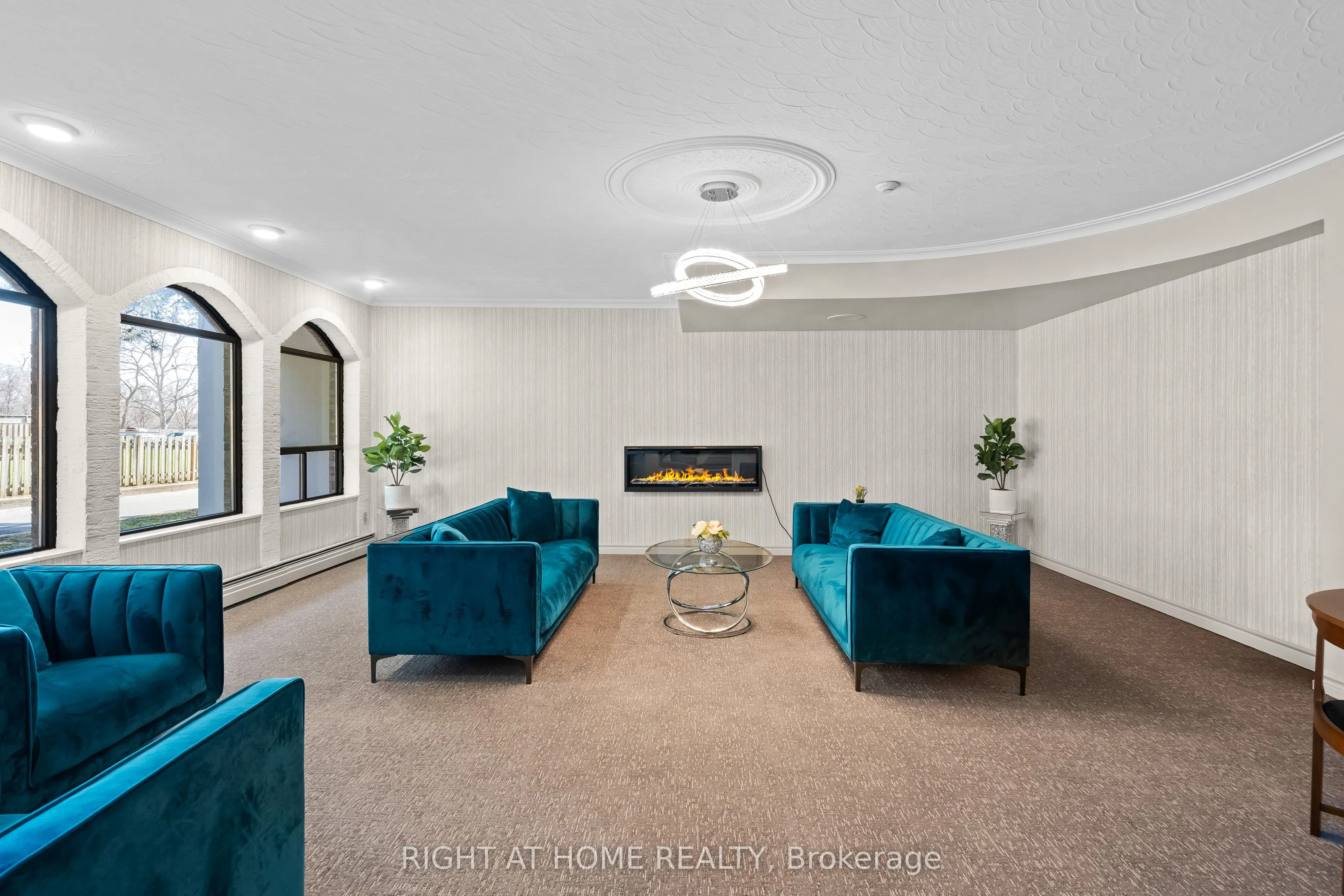359 Geneva Street, #801