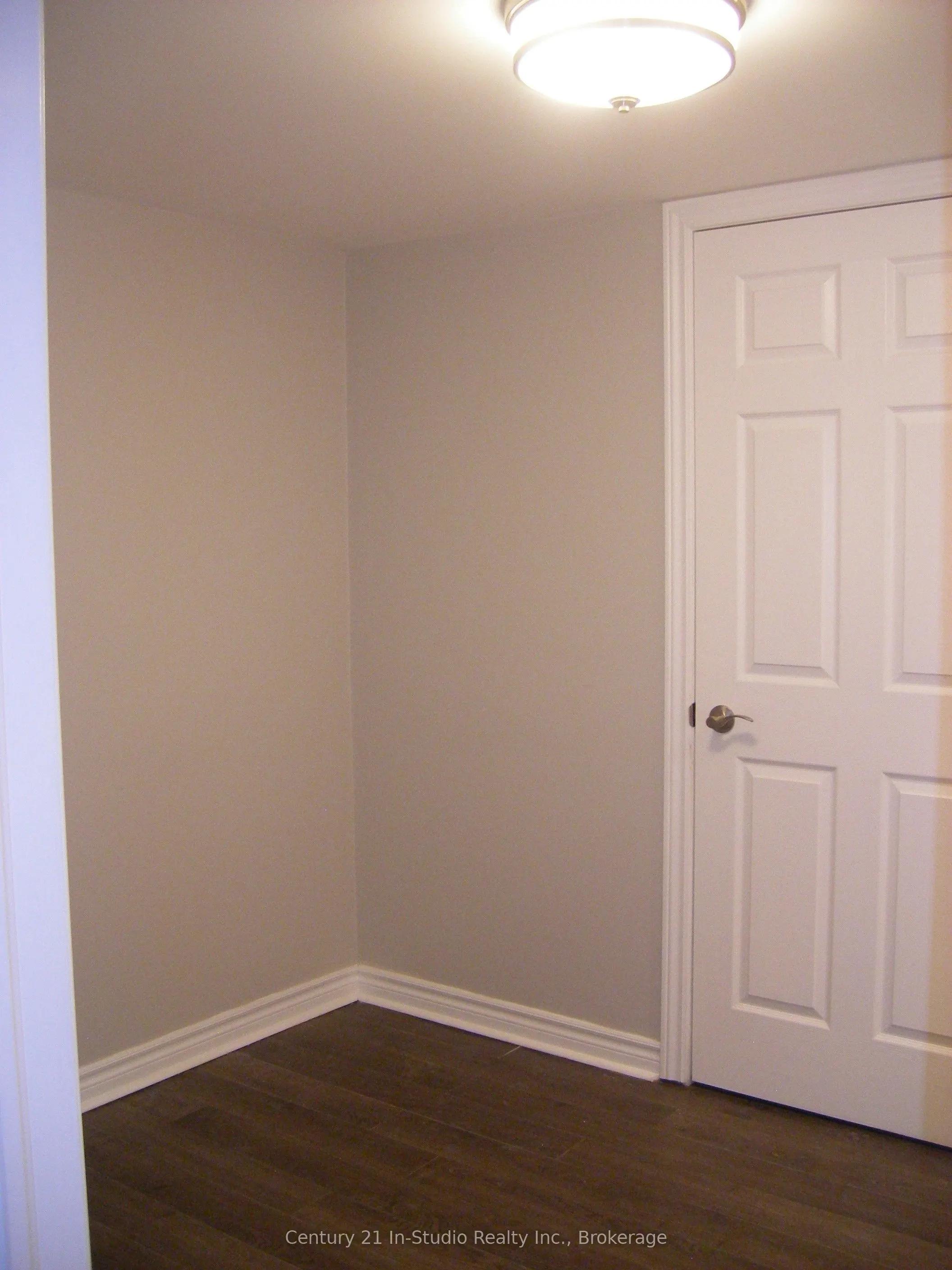 502 Ridgewood Road, #1