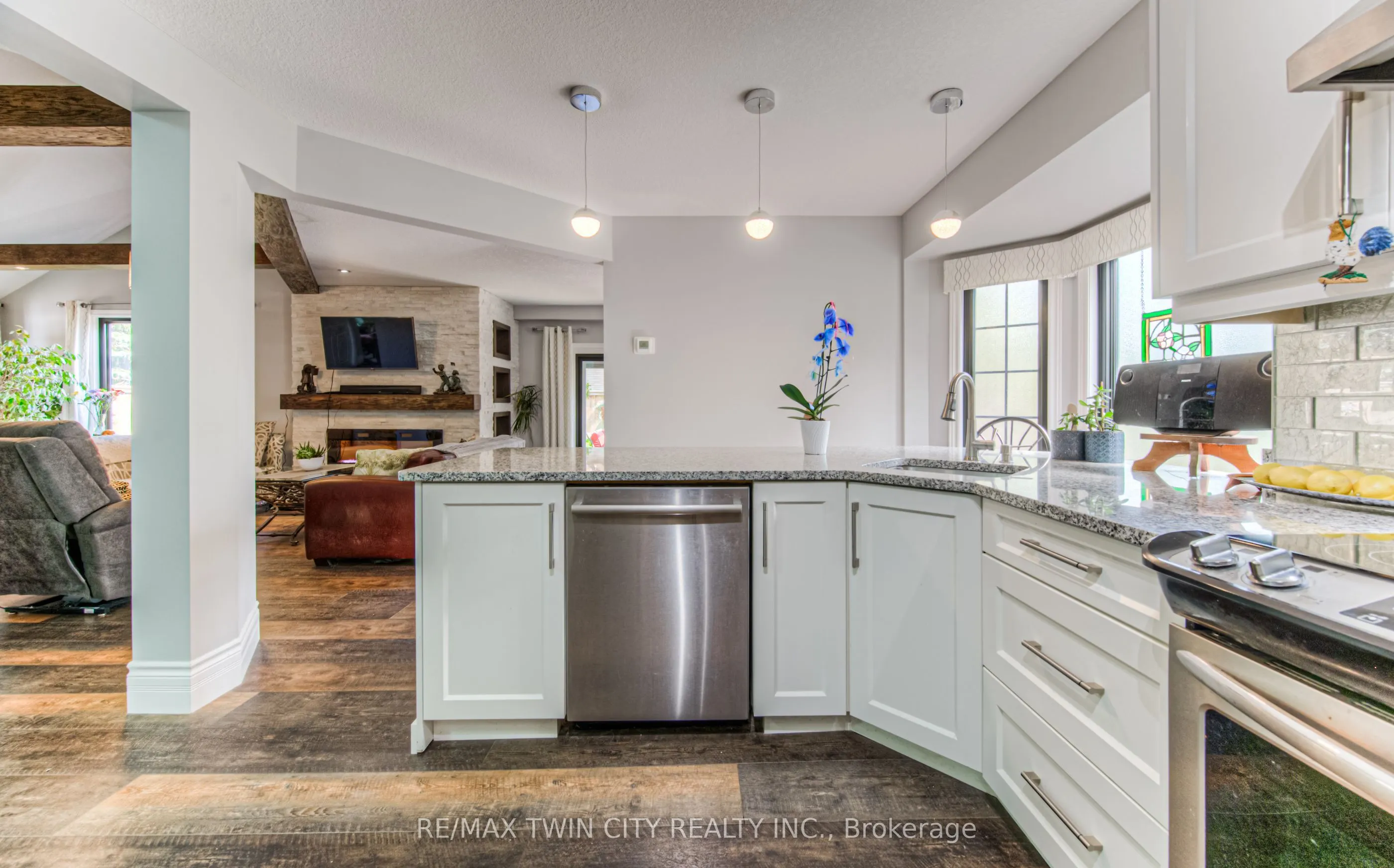 3 Westview Crescent