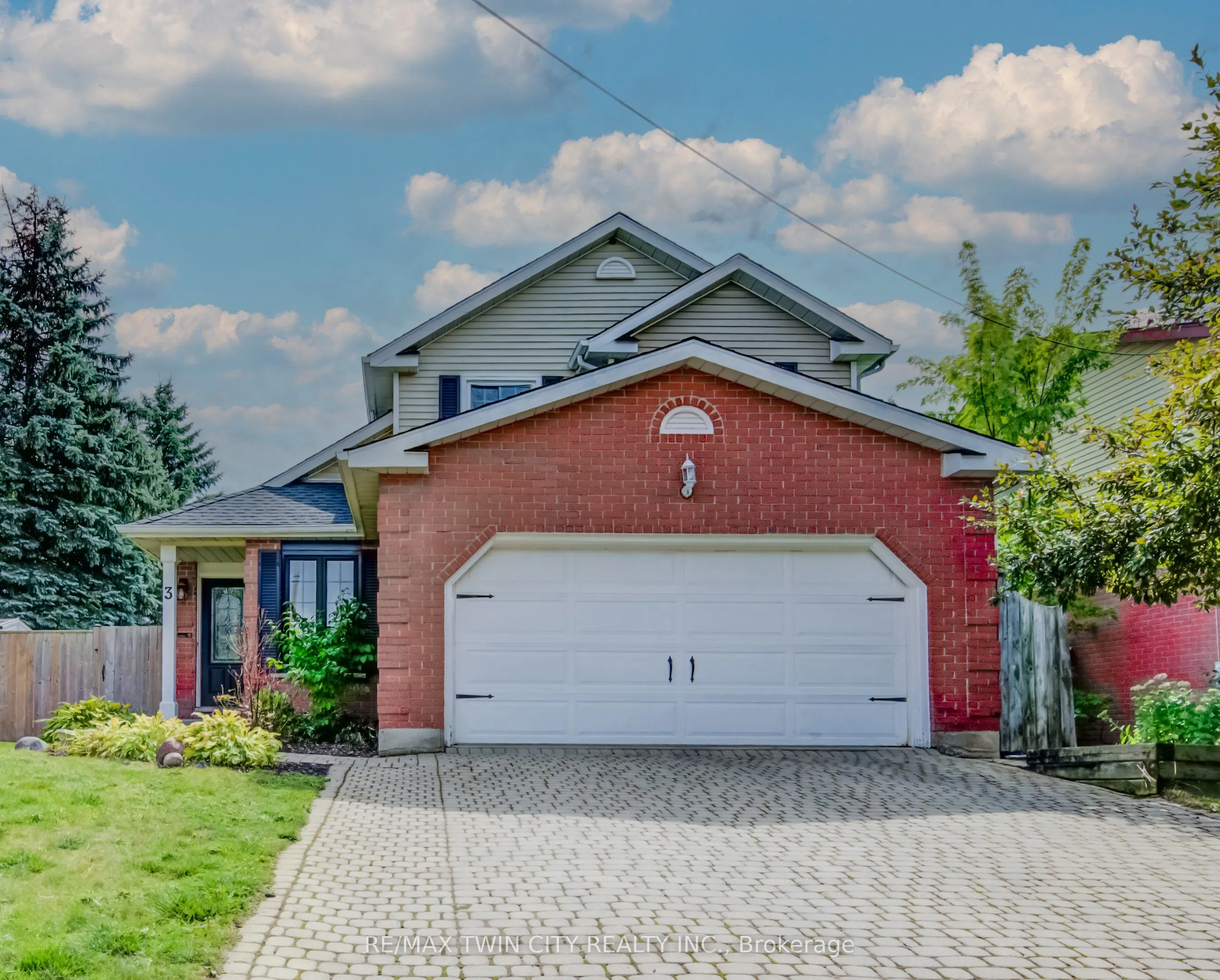 3 Westview Crescent